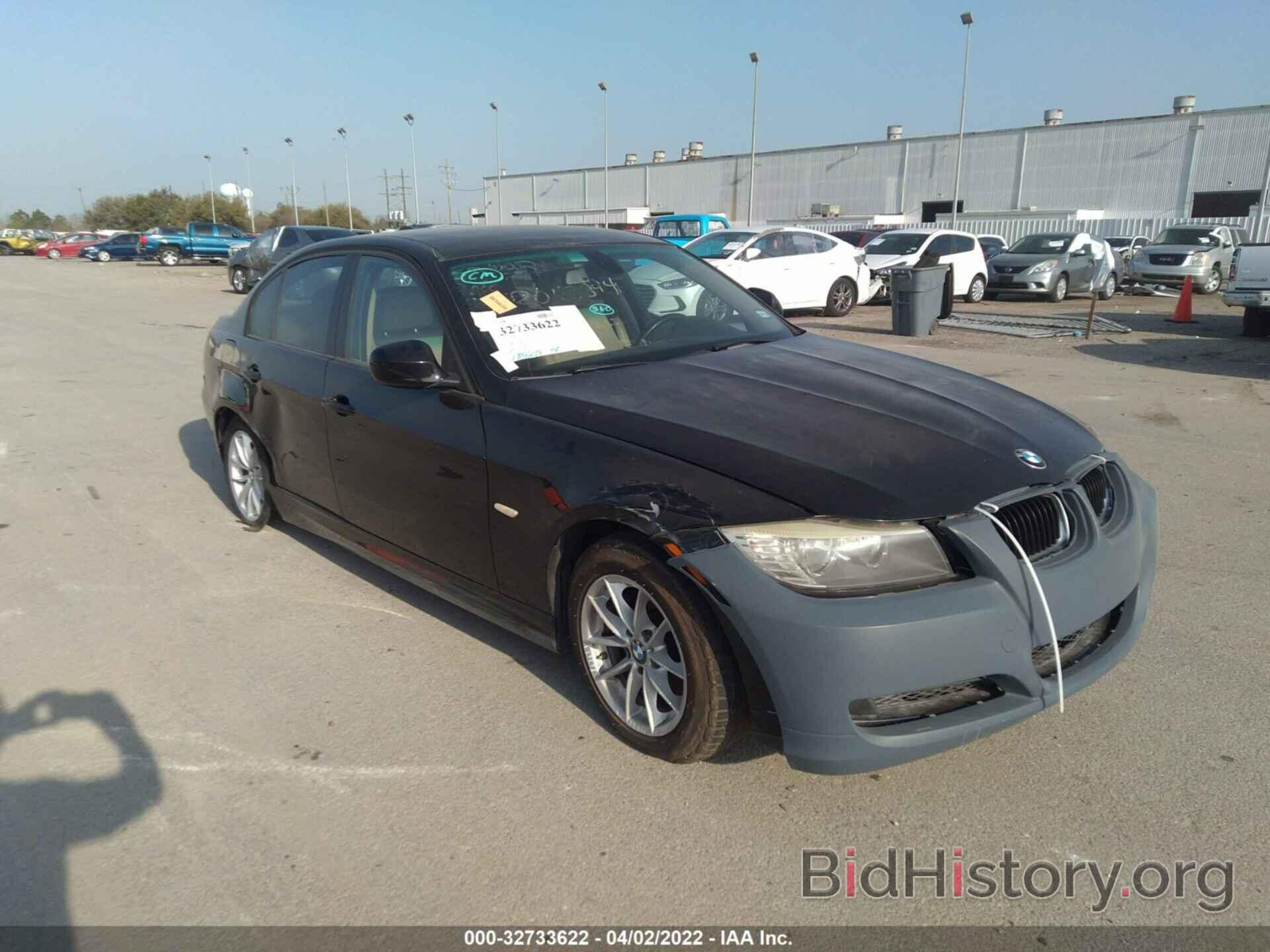 Фотография WBAPH7G50ANM50945 - BMW 3 SERIES 2010