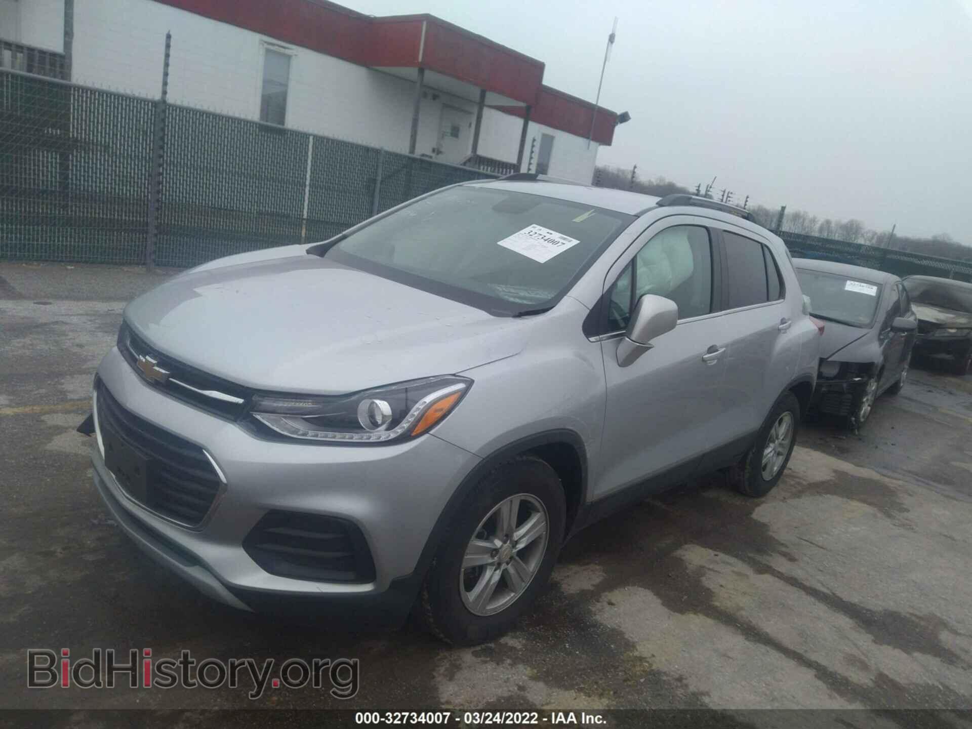 2020 CHEVROLET TRAX - VIN: 3GNCJLSB5LL287666 - Фото 2