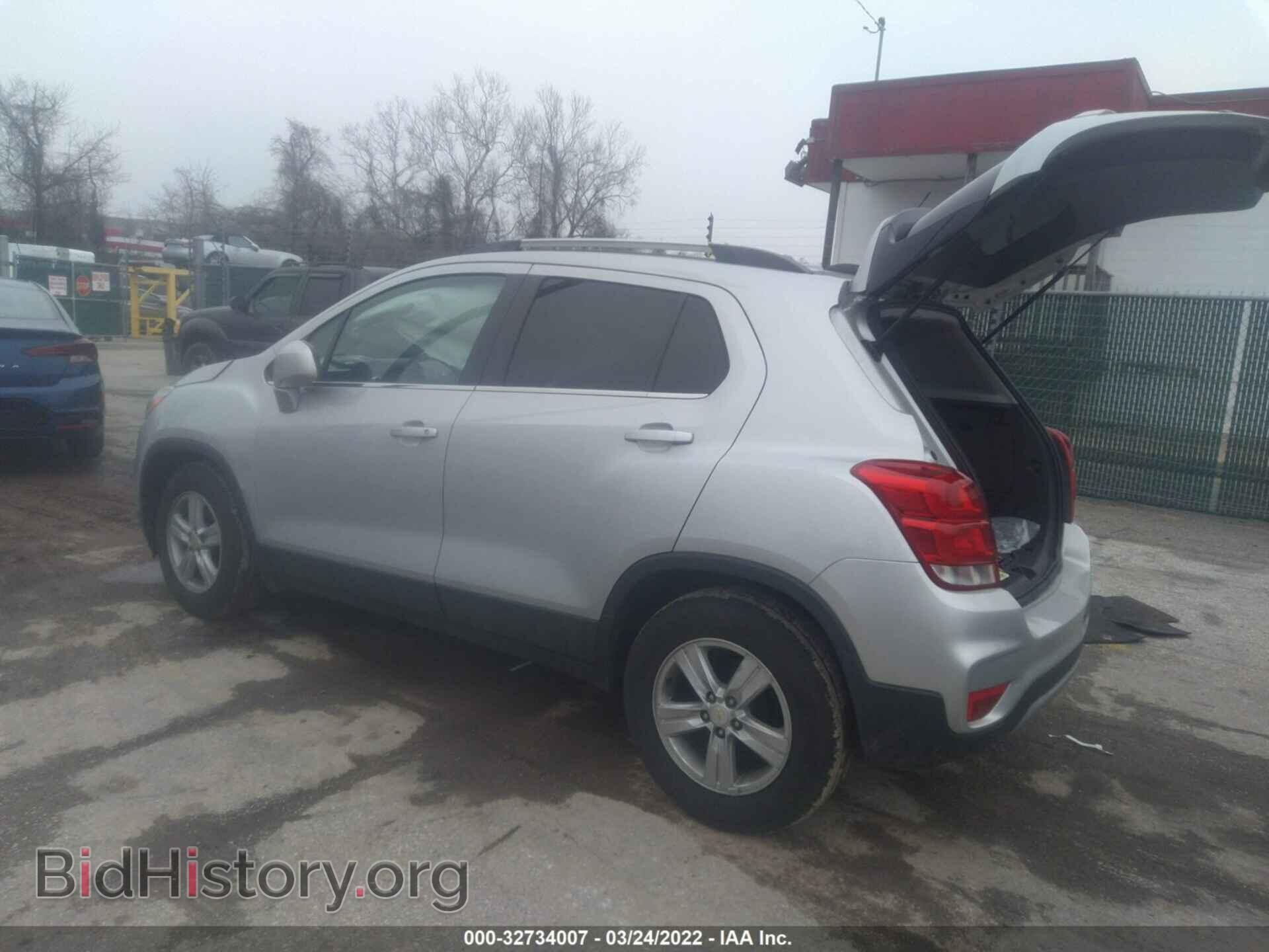 2020 CHEVROLET TRAX - VIN: 3GNCJLSB5LL287666 - Фото 3