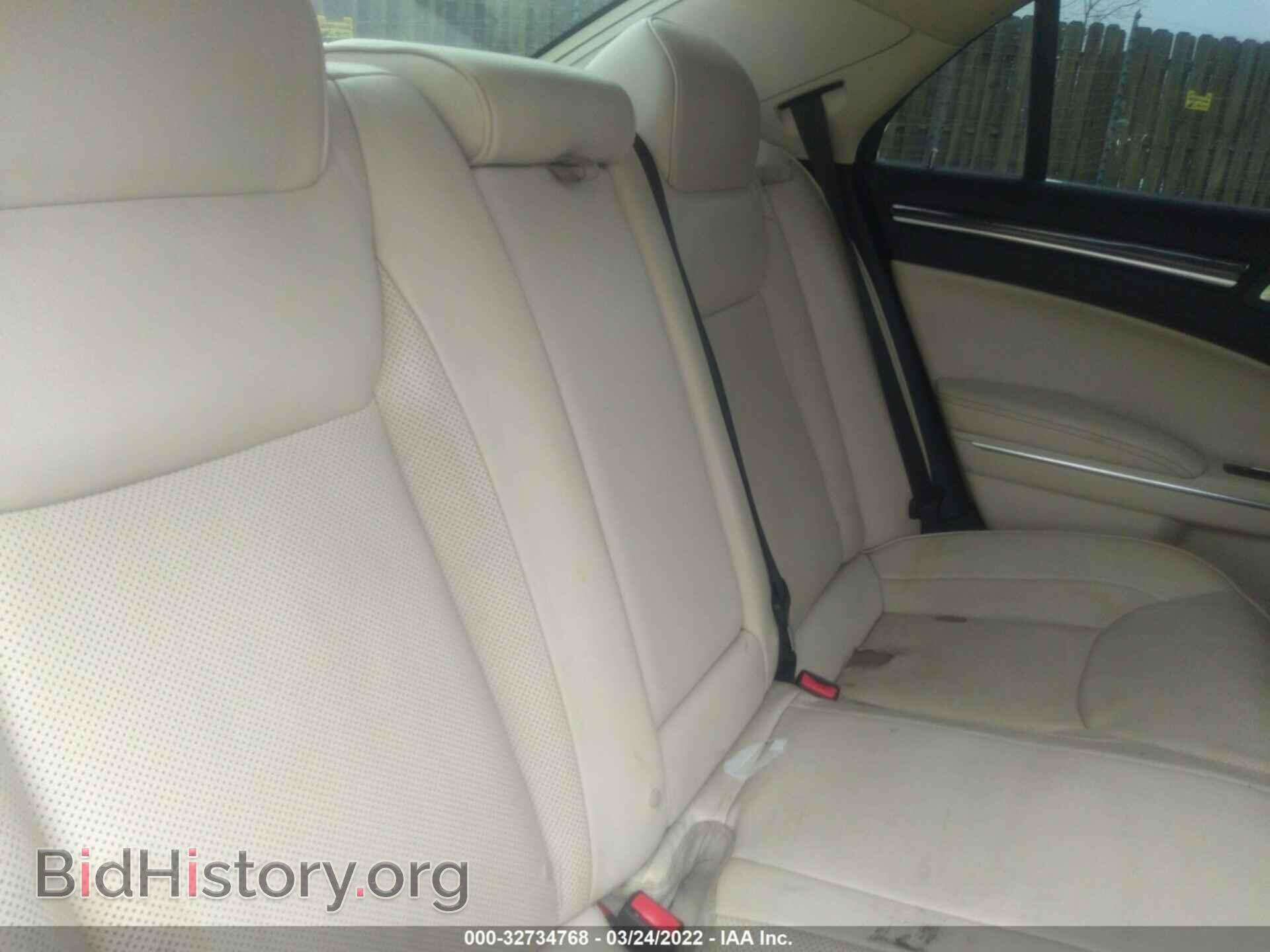 2016 CHRYSLER 300 - VIN: 2C3CCAEG8GH320371 - Фото 8