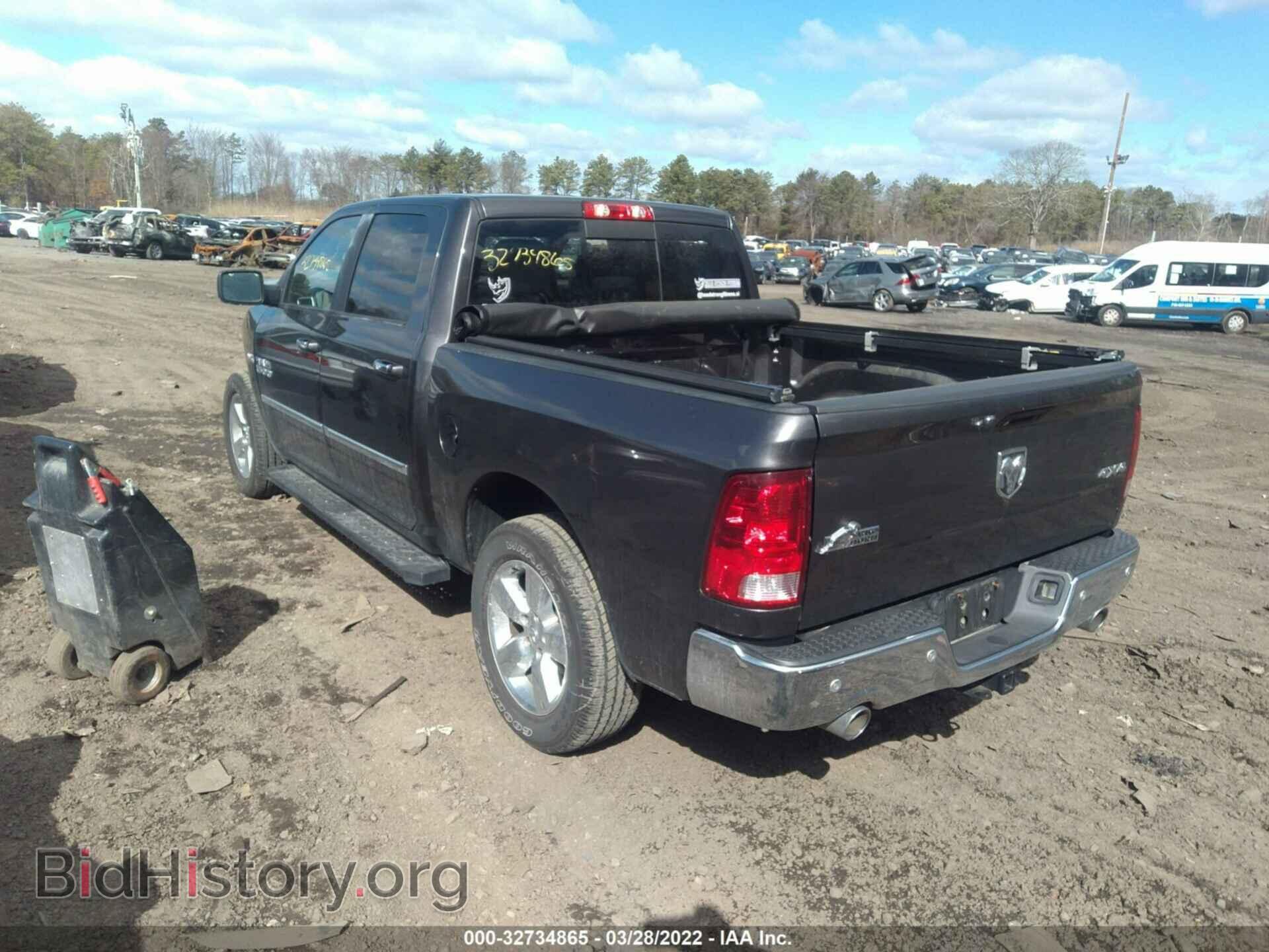 2018 RAM 1500 - VIN: 3C6RR7LT0JG130666 - Фото 3