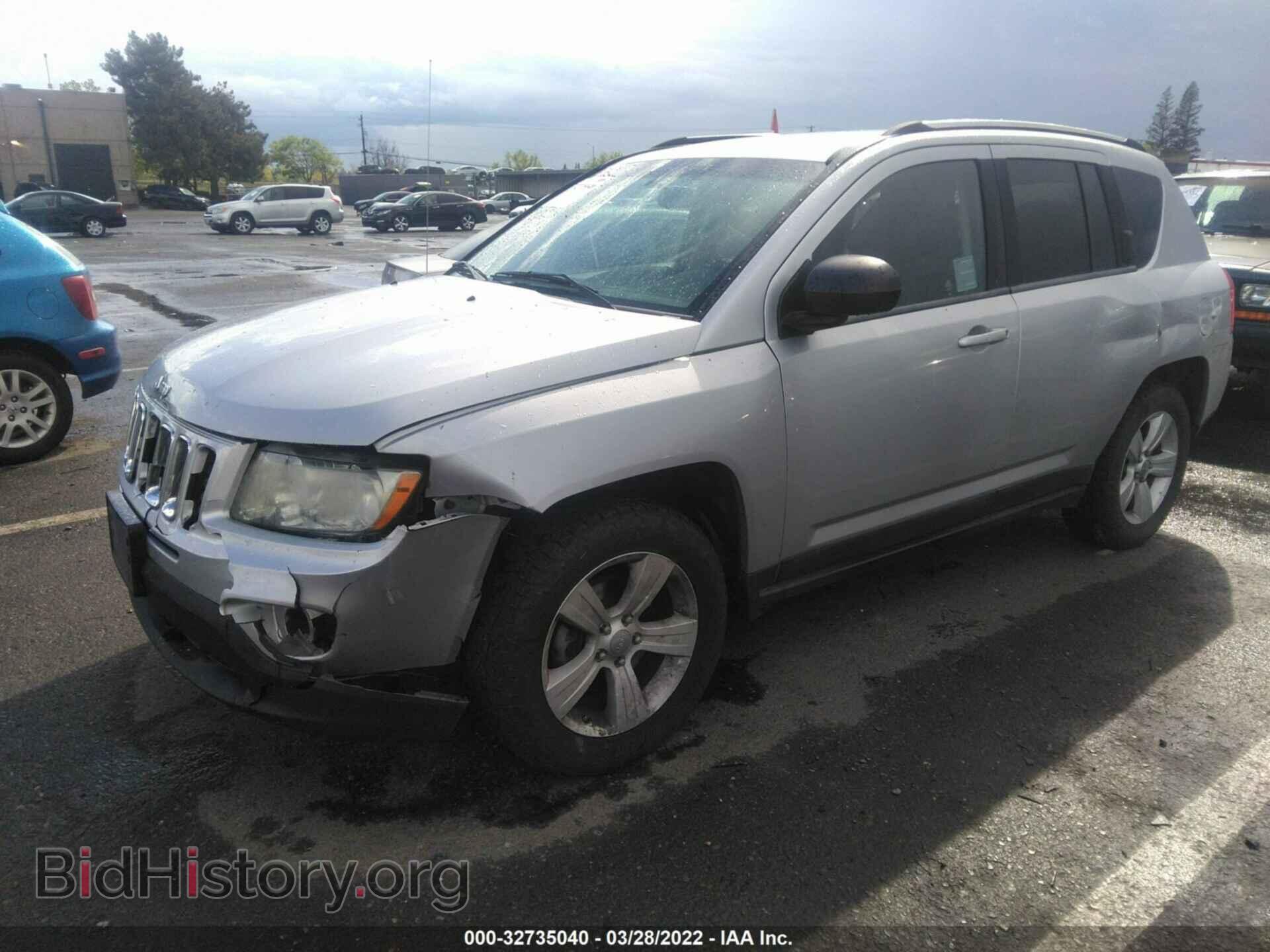 2011 JEEP COMPASS - VIN: 1J4NT1FB6BD169120 - Фото 2
