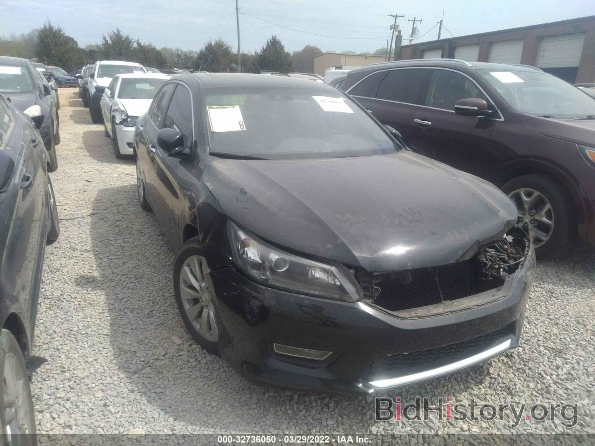 Photo 1HGCR2F86DA160185 - HONDA ACCORD SDN 2013