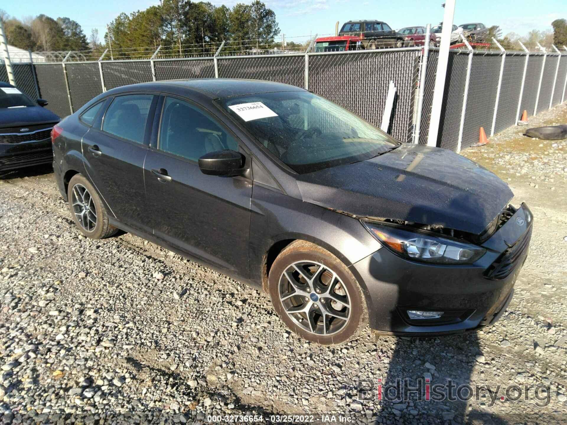 Photo 1FADP3FE3JL265258 - FORD FOCUS 2018