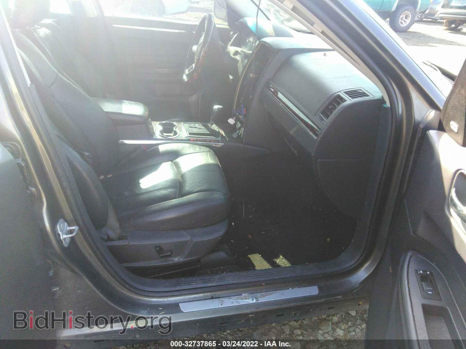 2010 CHRYSLER 300 - VIN: 2C3CA6CT6AH145113 - Фото 5