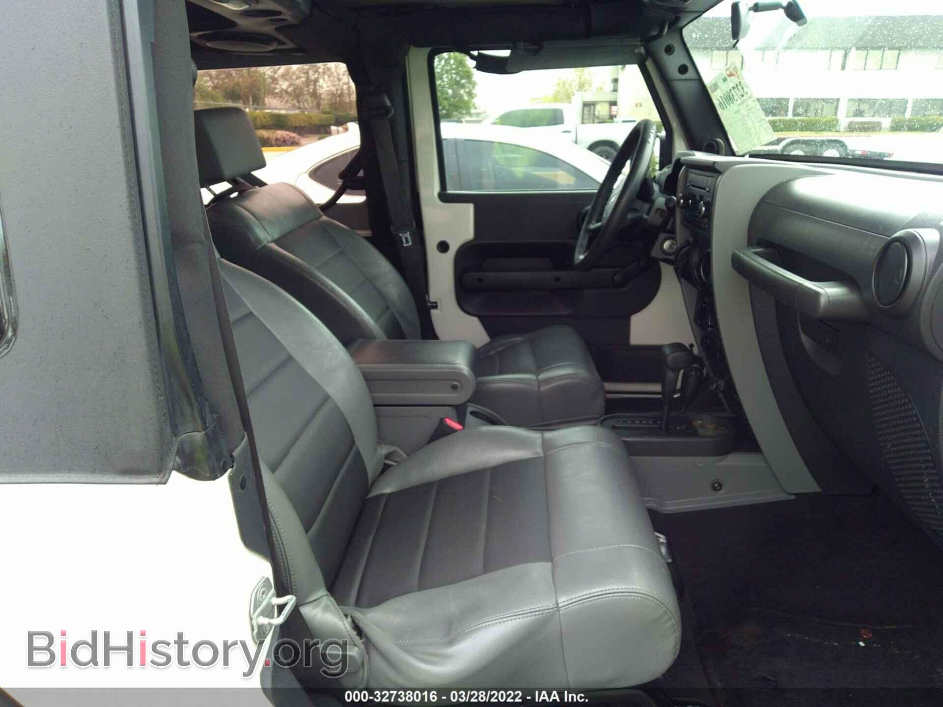2009 JEEP WRANGLER - VIN: 1J4FA24189L748068 - Фото 8