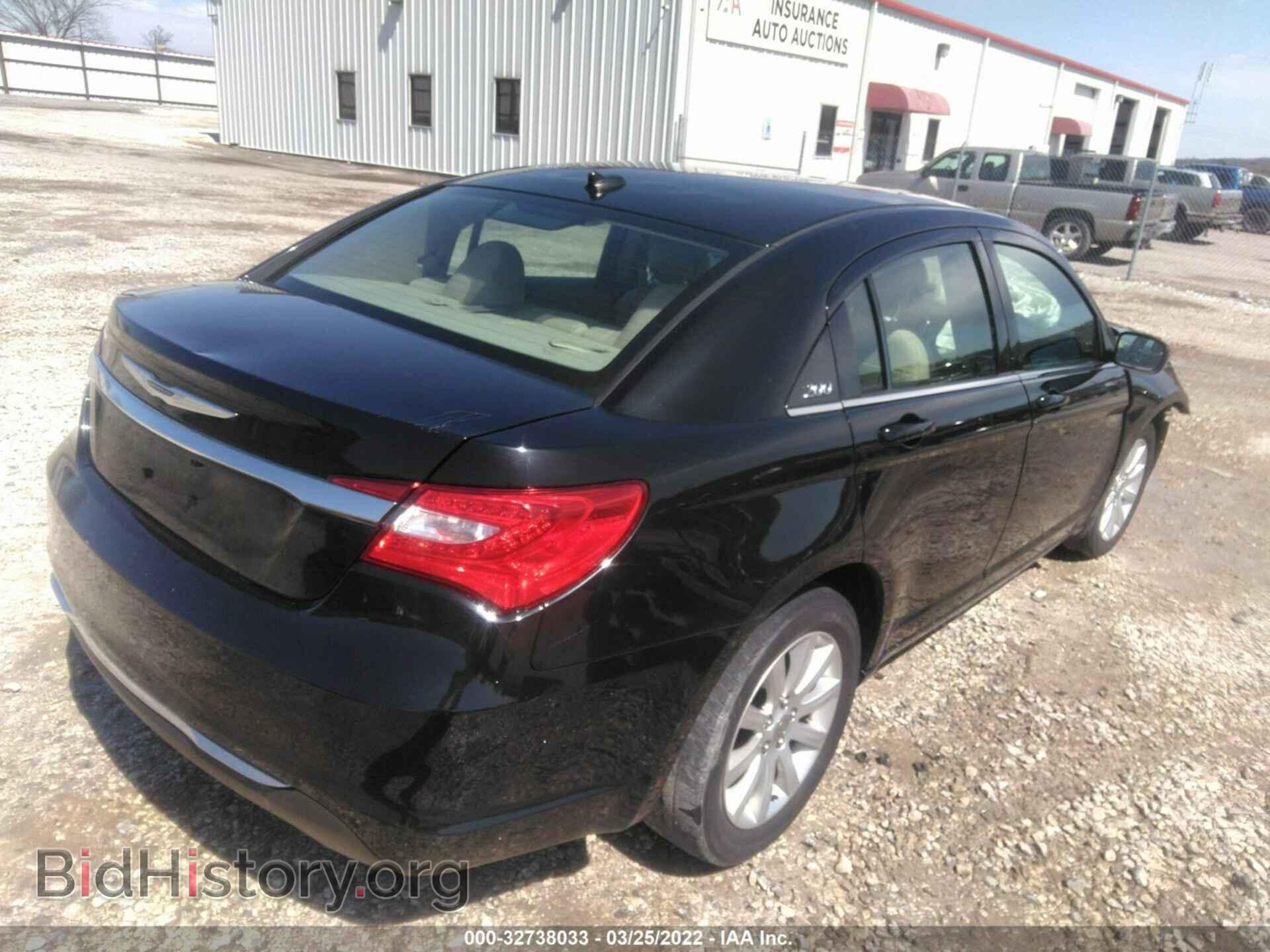2013 CHRYSLER 200 - VIN: 1C3CCBBB7DN629945 - Фото 4