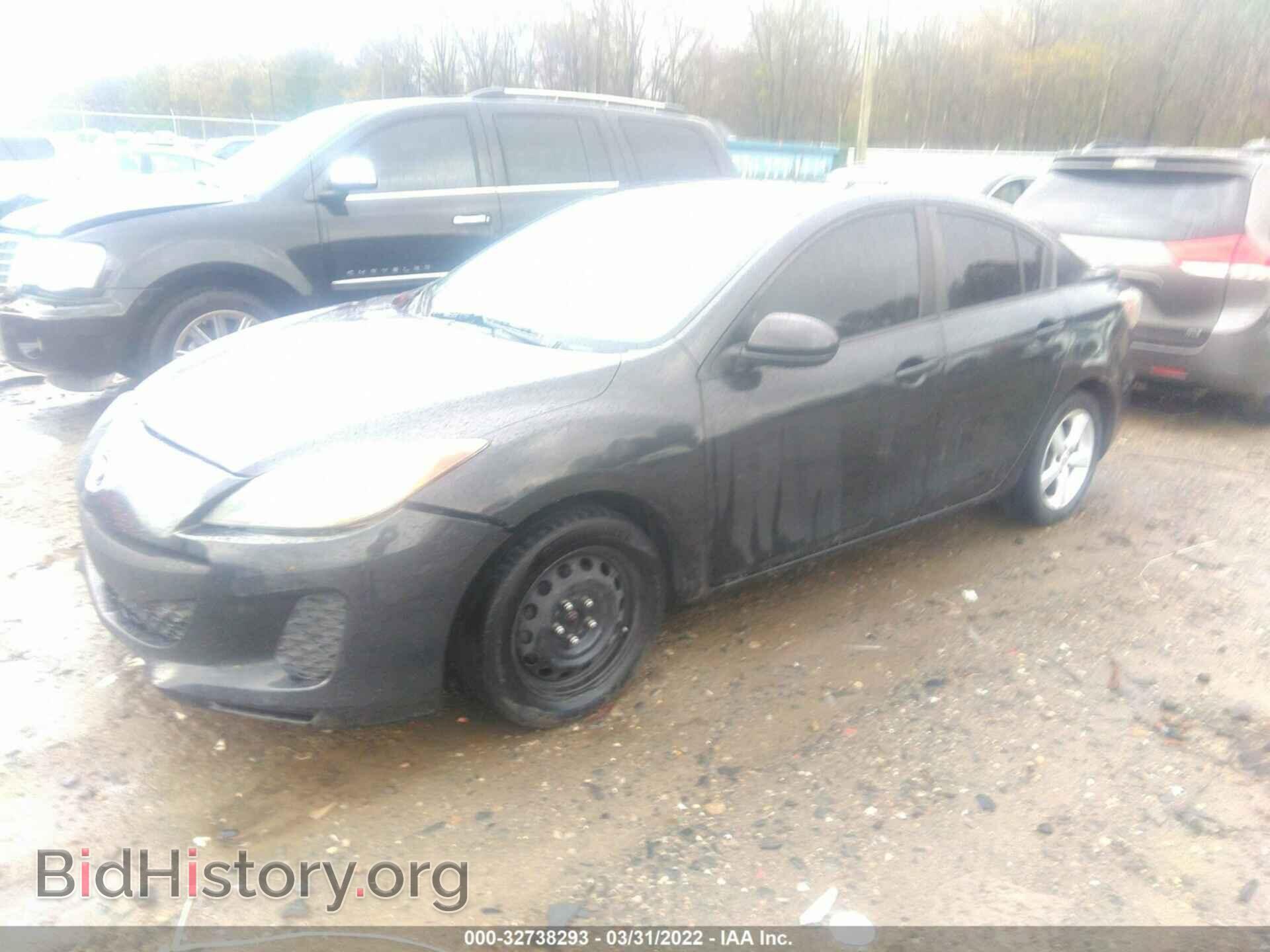 2012 MAZDA MAZDA3 - VIN: JM1BL1UF2C1556362 - Фото 2