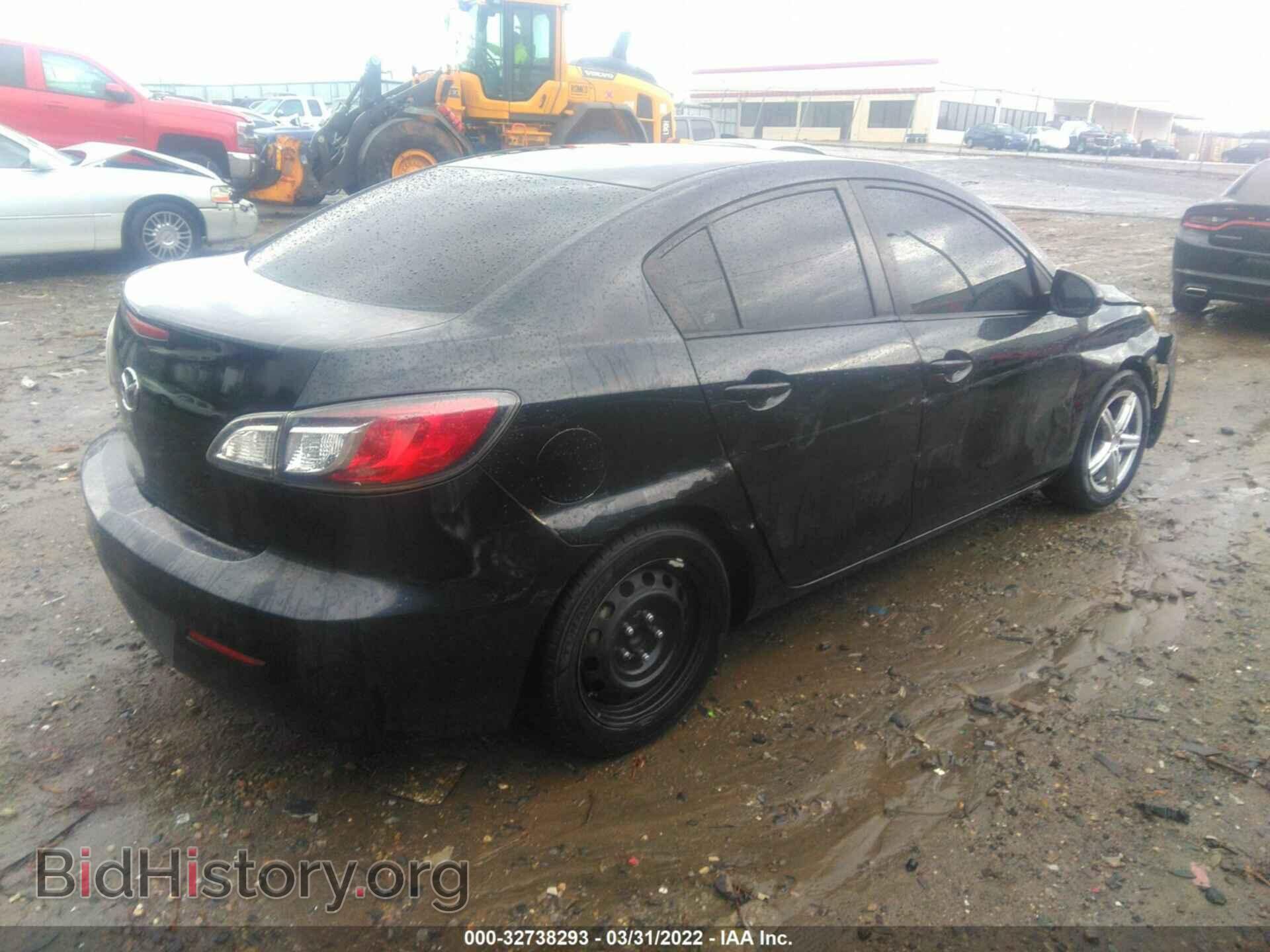 2012 MAZDA MAZDA3 - VIN: JM1BL1UF2C1556362 - Фото 4