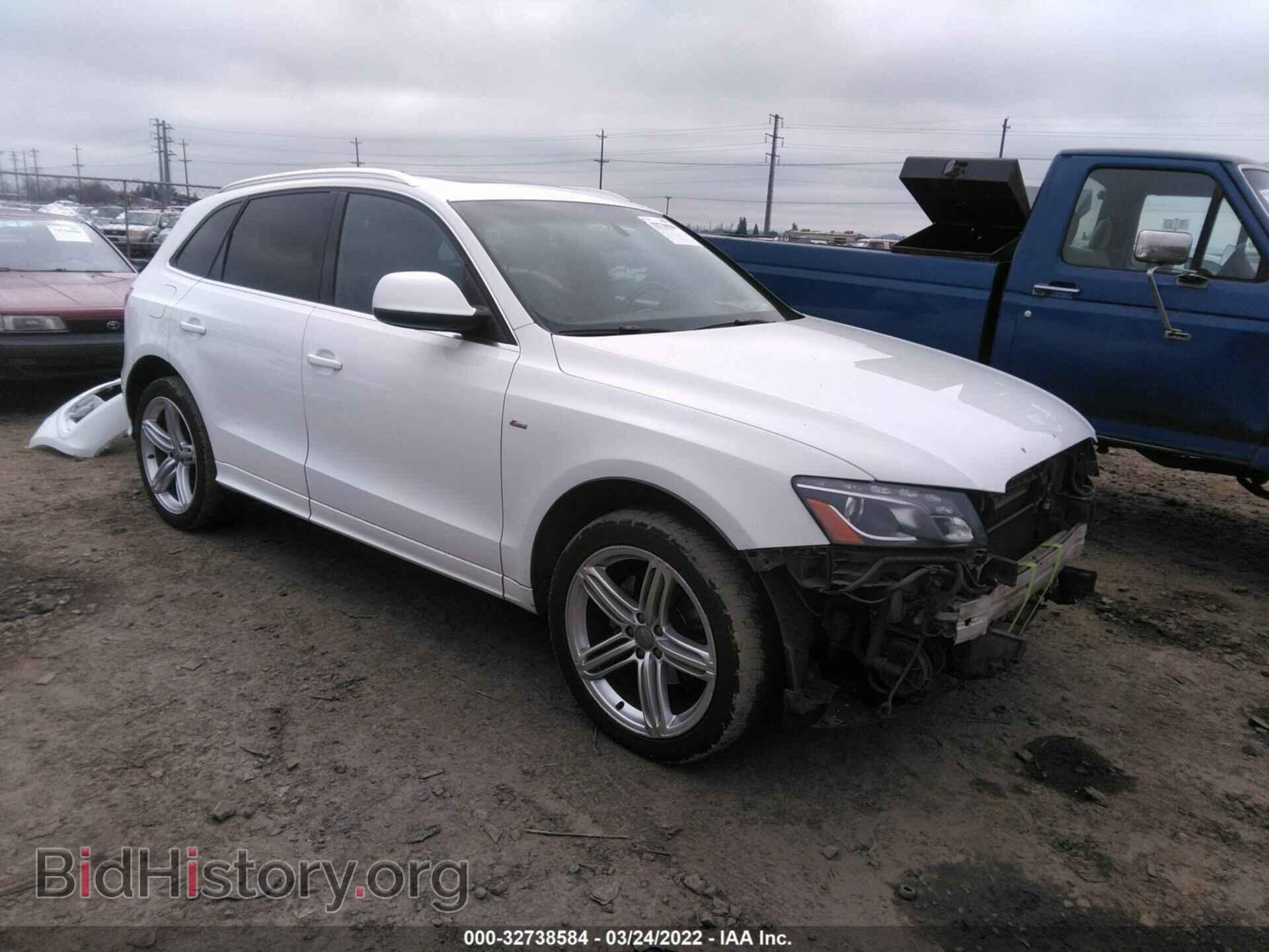 Фотография WA1DKAFP2BA044496 - AUDI Q5 2011