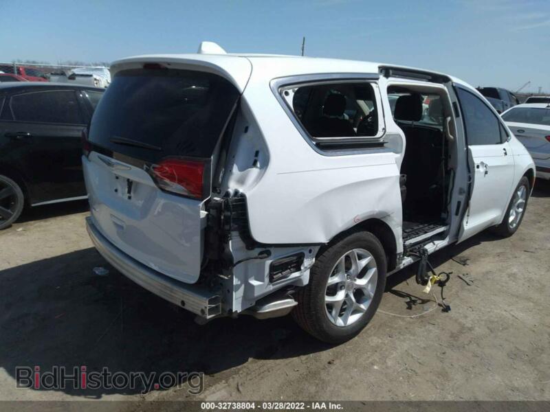 2018 Chrysler PACIFICA (VIN 2C4RC1FG1JR122656) — photo 6 of 15