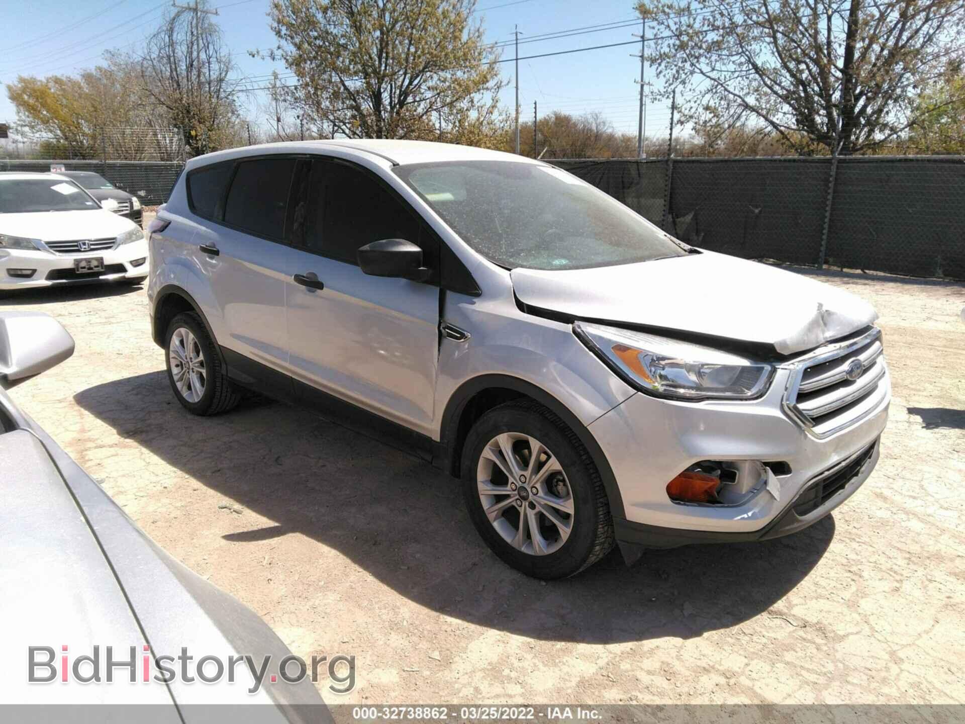 Фотография 1FMCU0F76HUE71544 - FORD ESCAPE 2017