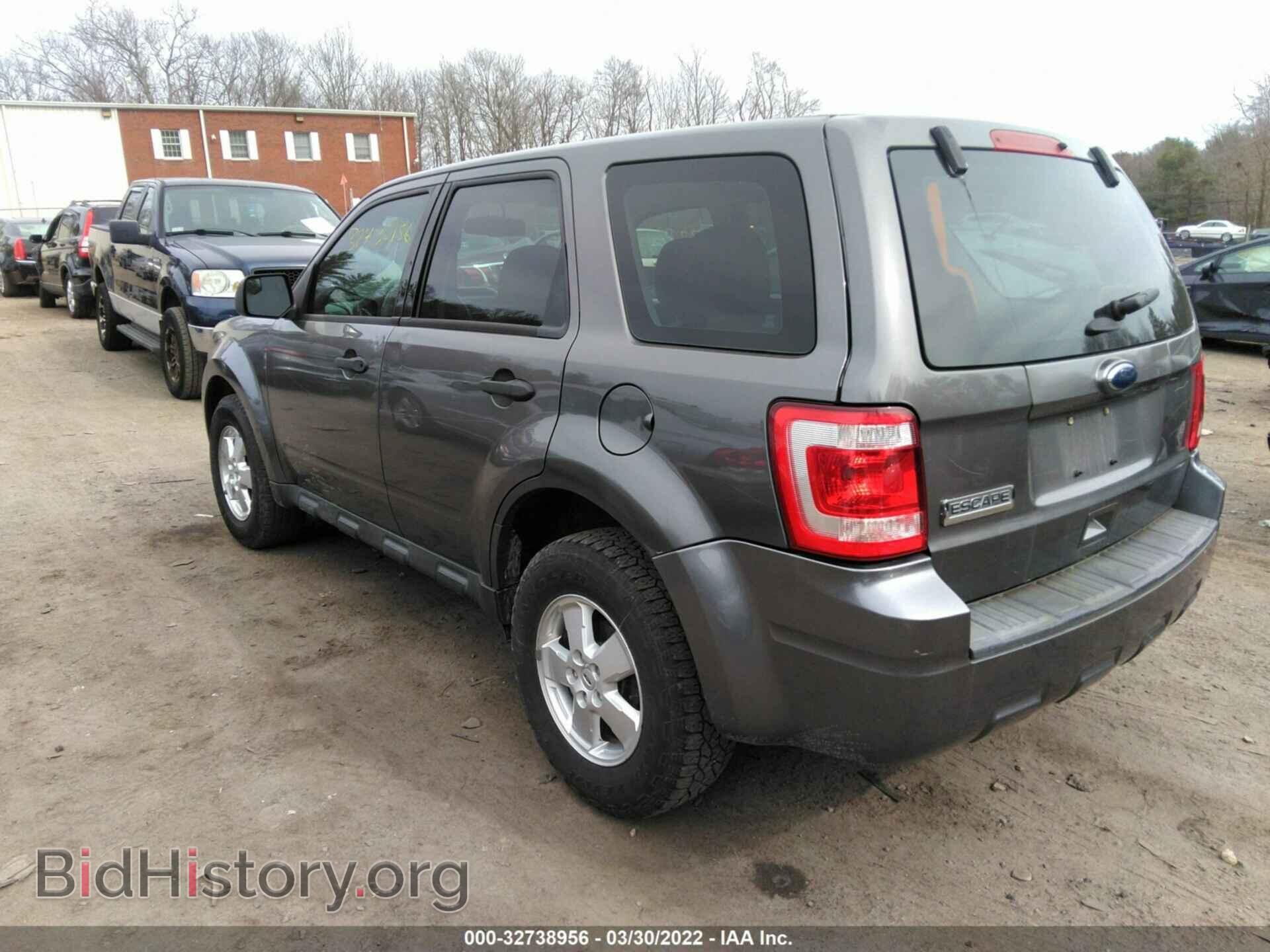 2011 FORD ESCAPE - VIN: 1FMCU9C75BKB78956 - Фото 3