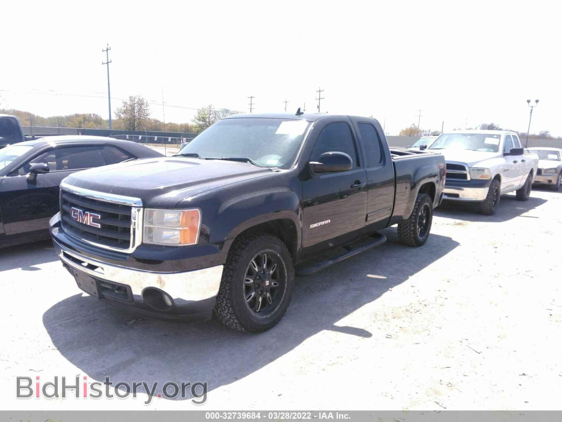 2010 GMC SIERRA 1500 - VIN: 1GTSKWE30AZ288785 - Фото 2