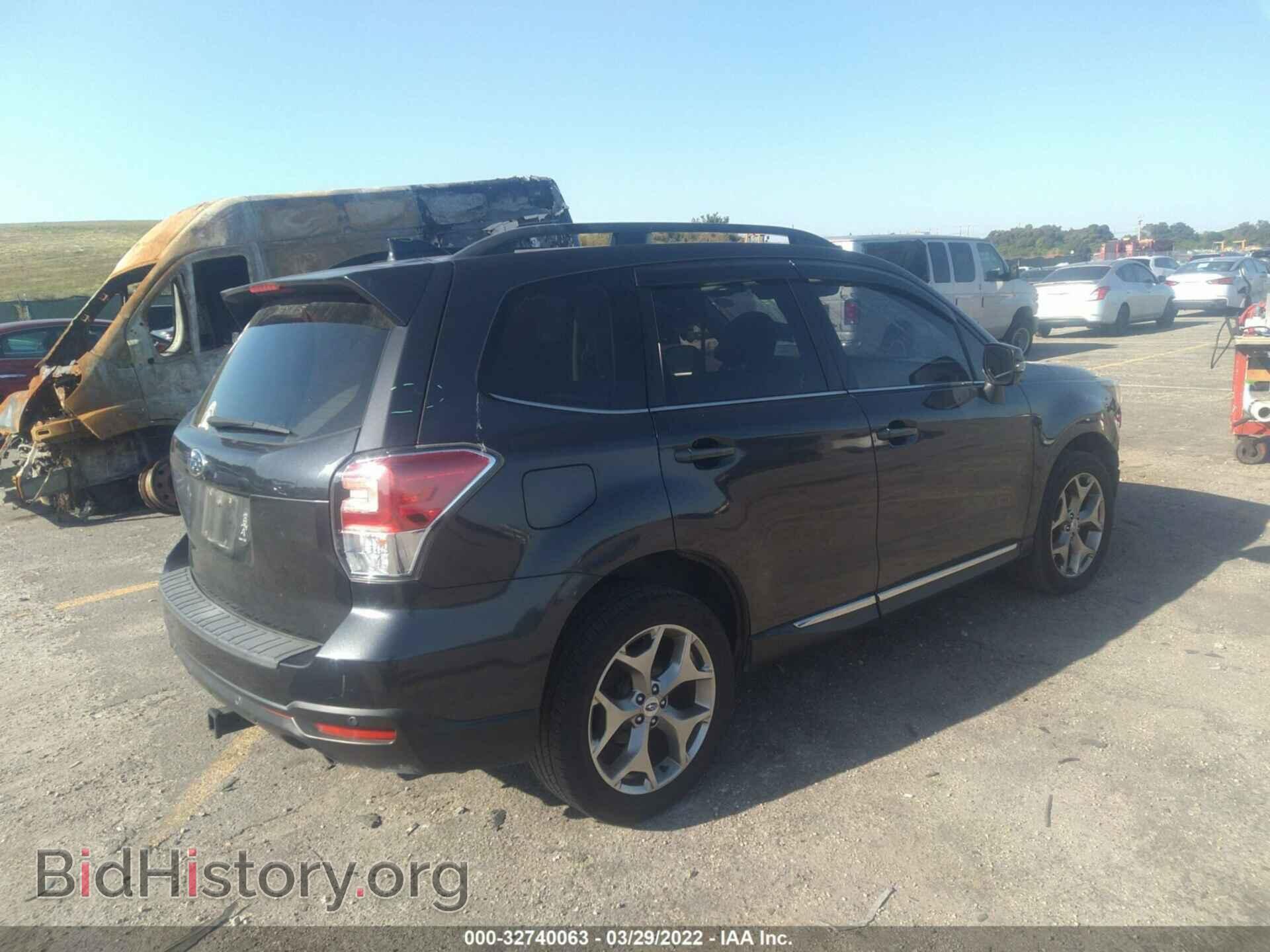 2017 SUBARU FORESTER - VIN: JF2SJAWC6HH451302 - Фото 4