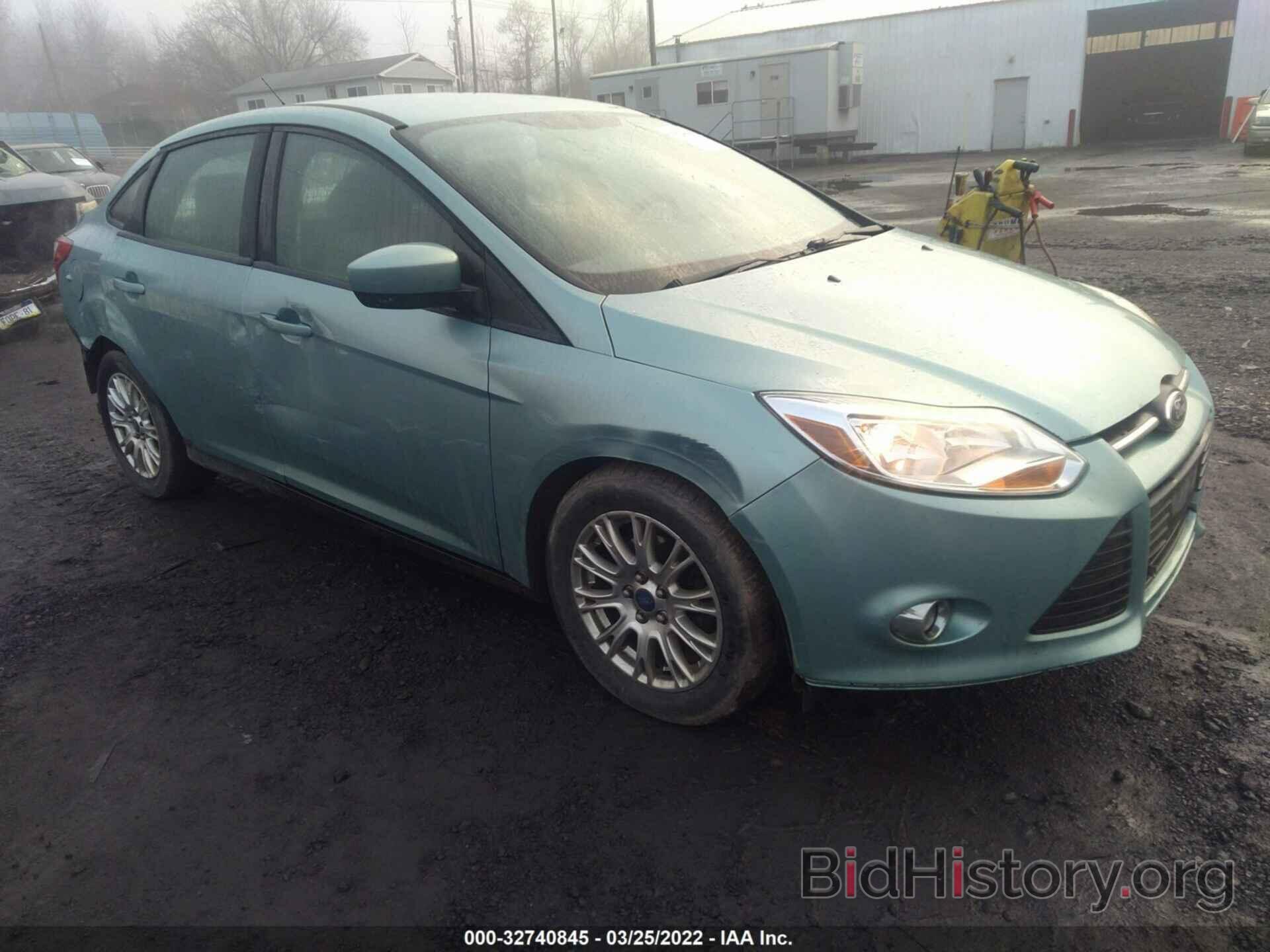 Photo 1FAHP3F24CL405649 - FORD FOCUS 2012