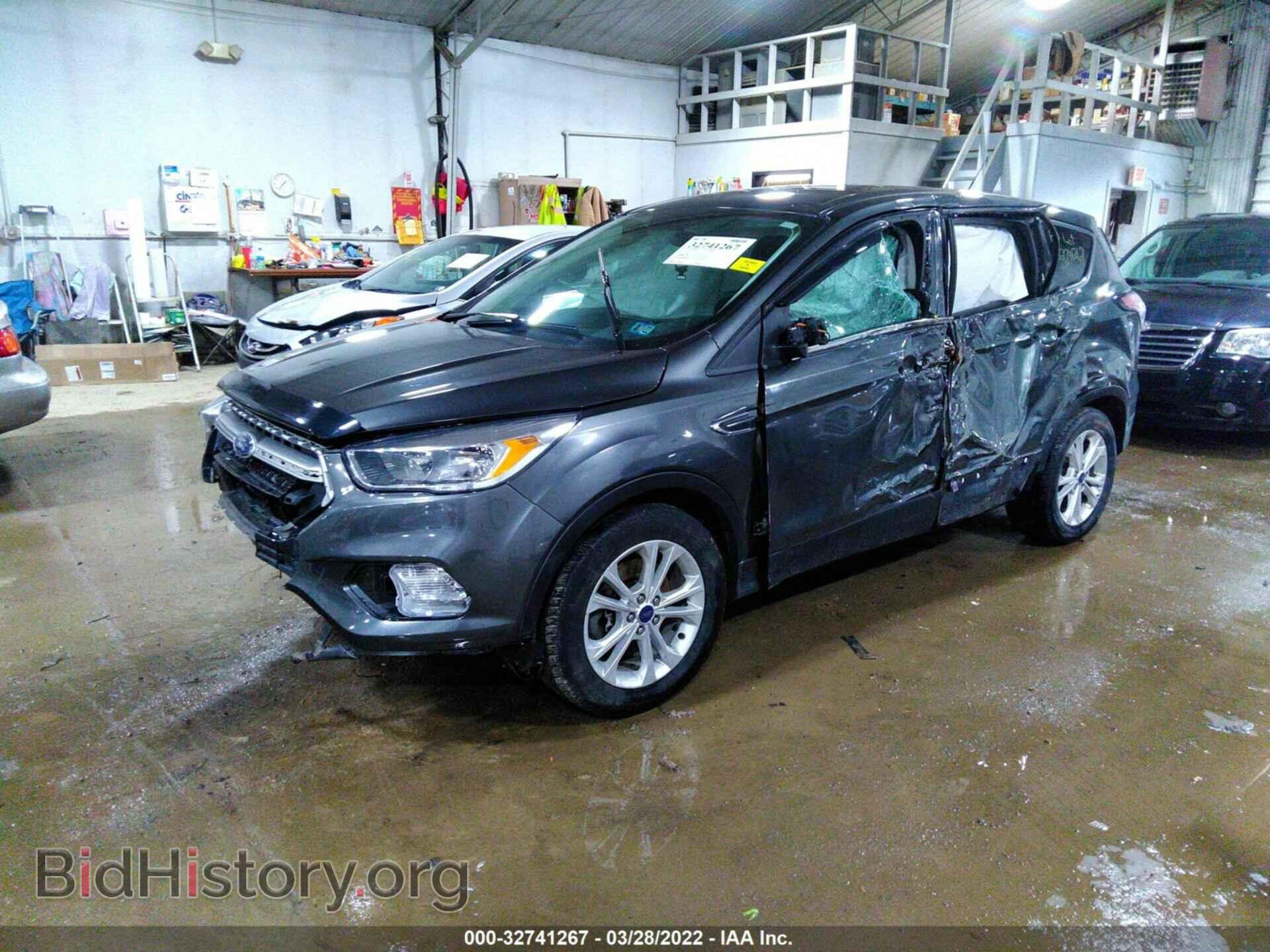 2017 FORD ESCAPE - VIN: 1FMCU9GD3HUC85419 - Фото 2