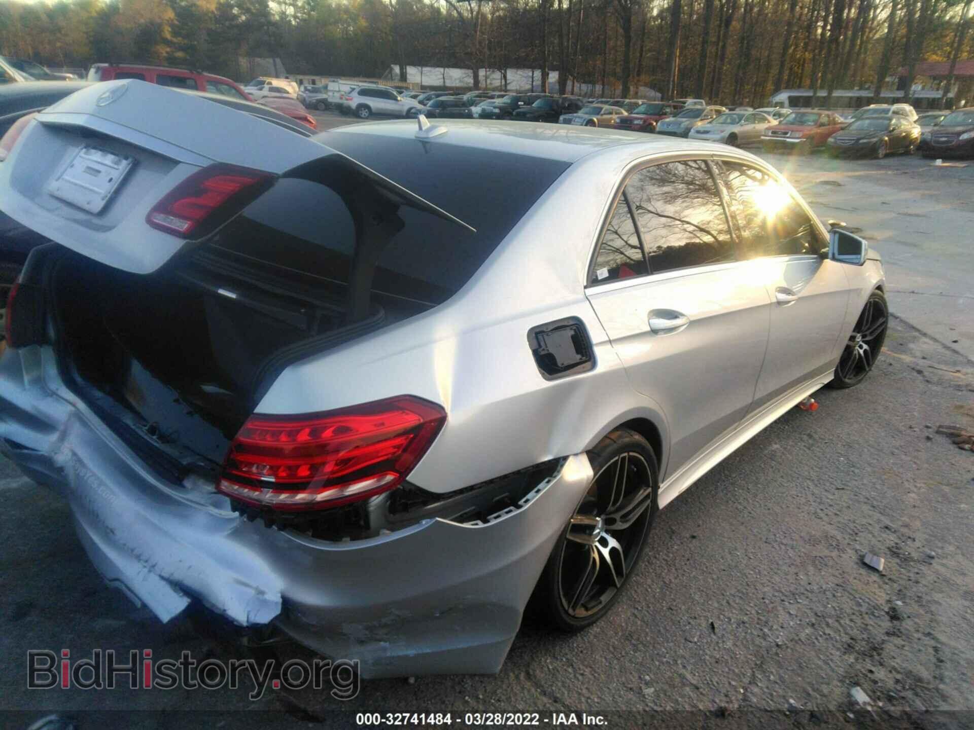 2014 MERCEDES-BENZ E-CLASS - VIN: WDDHF5KB6EA882585 - Фото 4