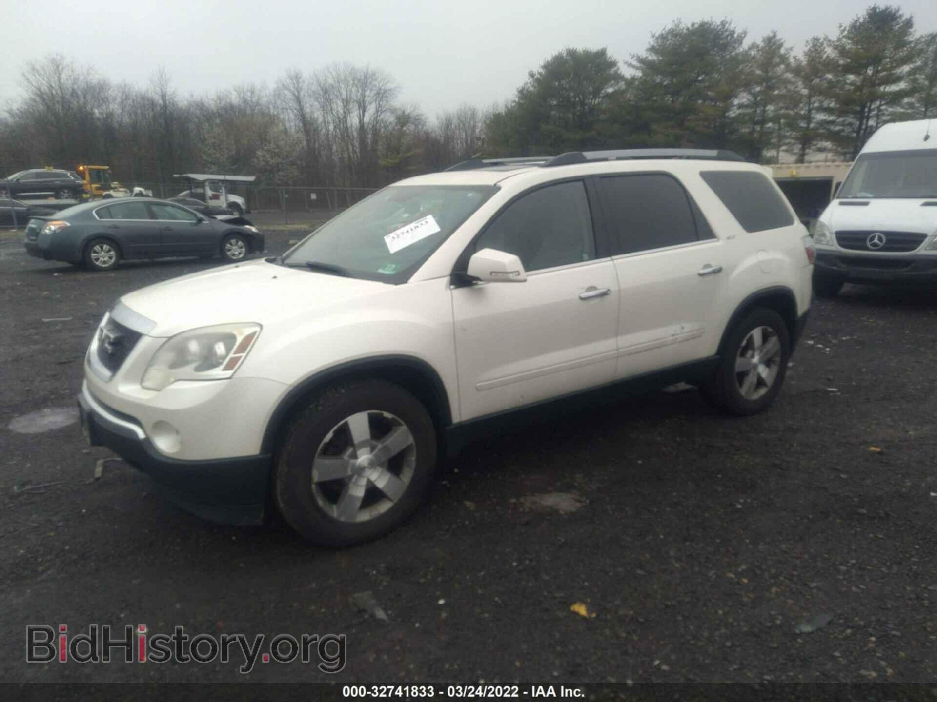 2011 GMC ACADIA - VIN: 1GKKVRED8BJ188049 - Photo 2