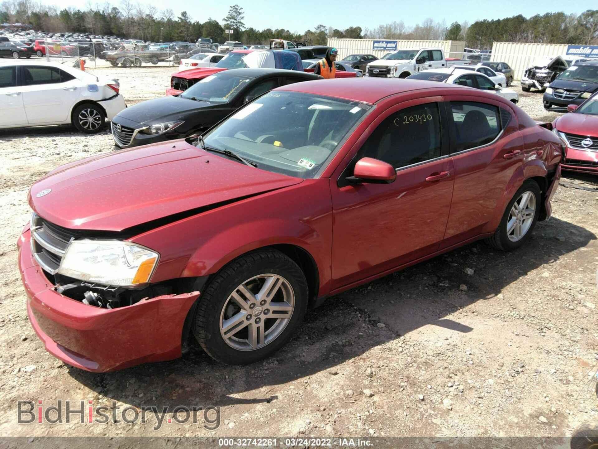 2010 DODGE AVENGER - VIN: 1B3CC1FB1AN230462 - Photo 2