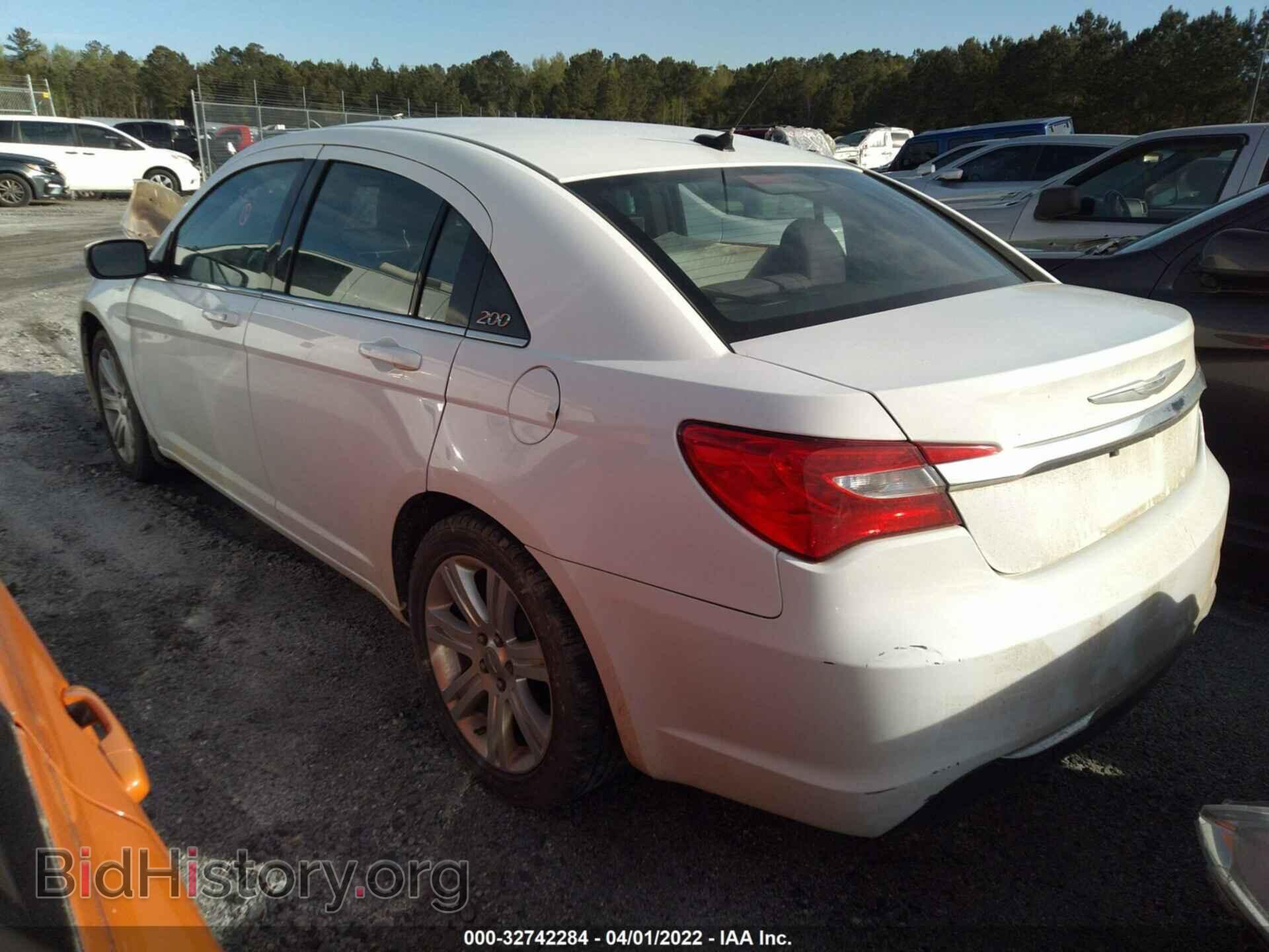 2013 CHRYSLER 200 - VIN: 1C3CCBBB9DN618736 - Фото 3