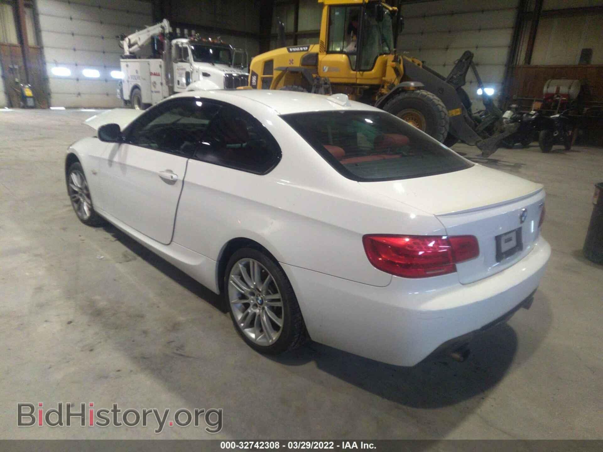 2011 BMW 3 SERIES - VIN: WBAKF9C54BE261640 - Фото 3