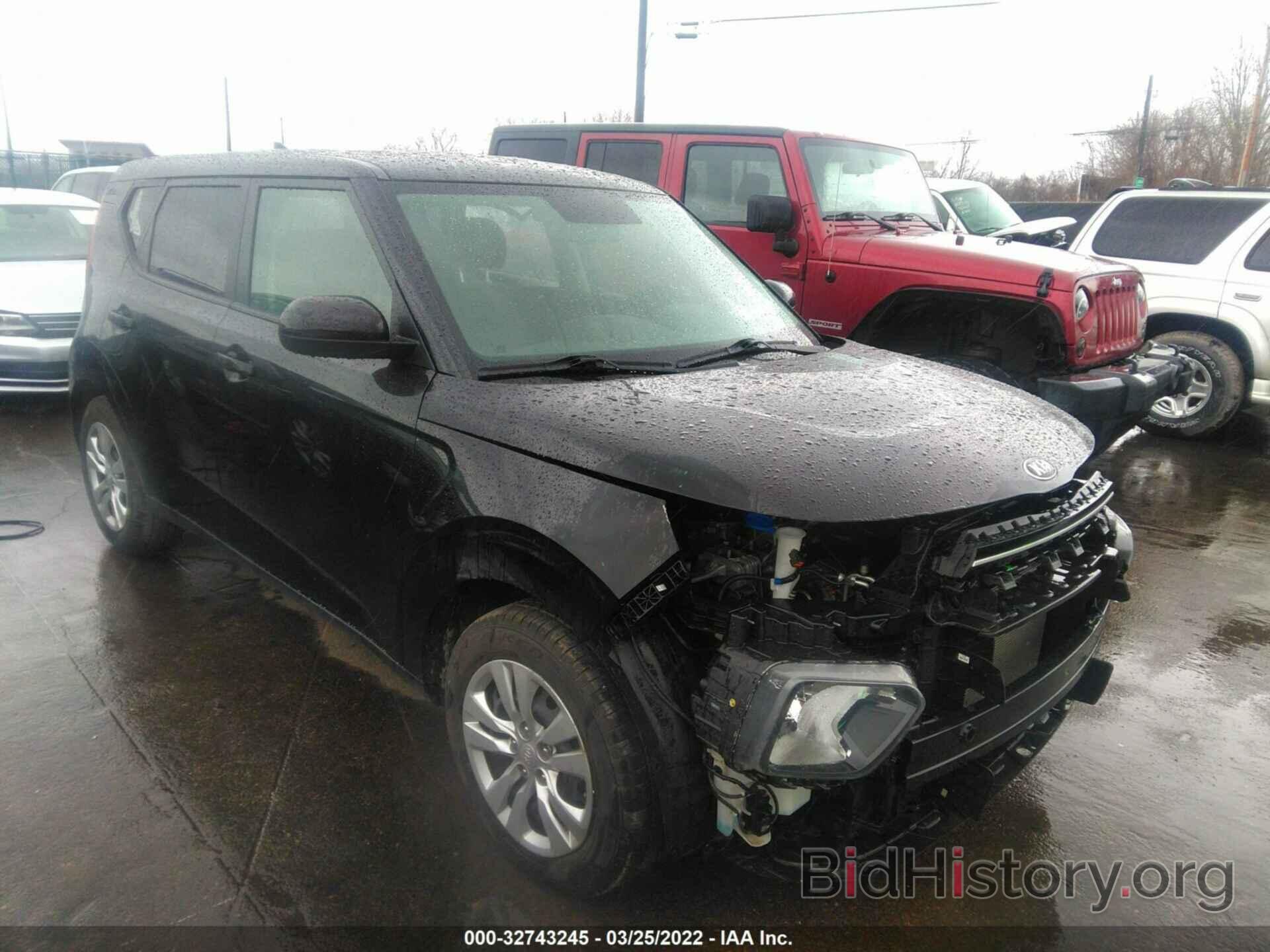 Photo KNDJ23AU2L7068507 - KIA SOUL 2020