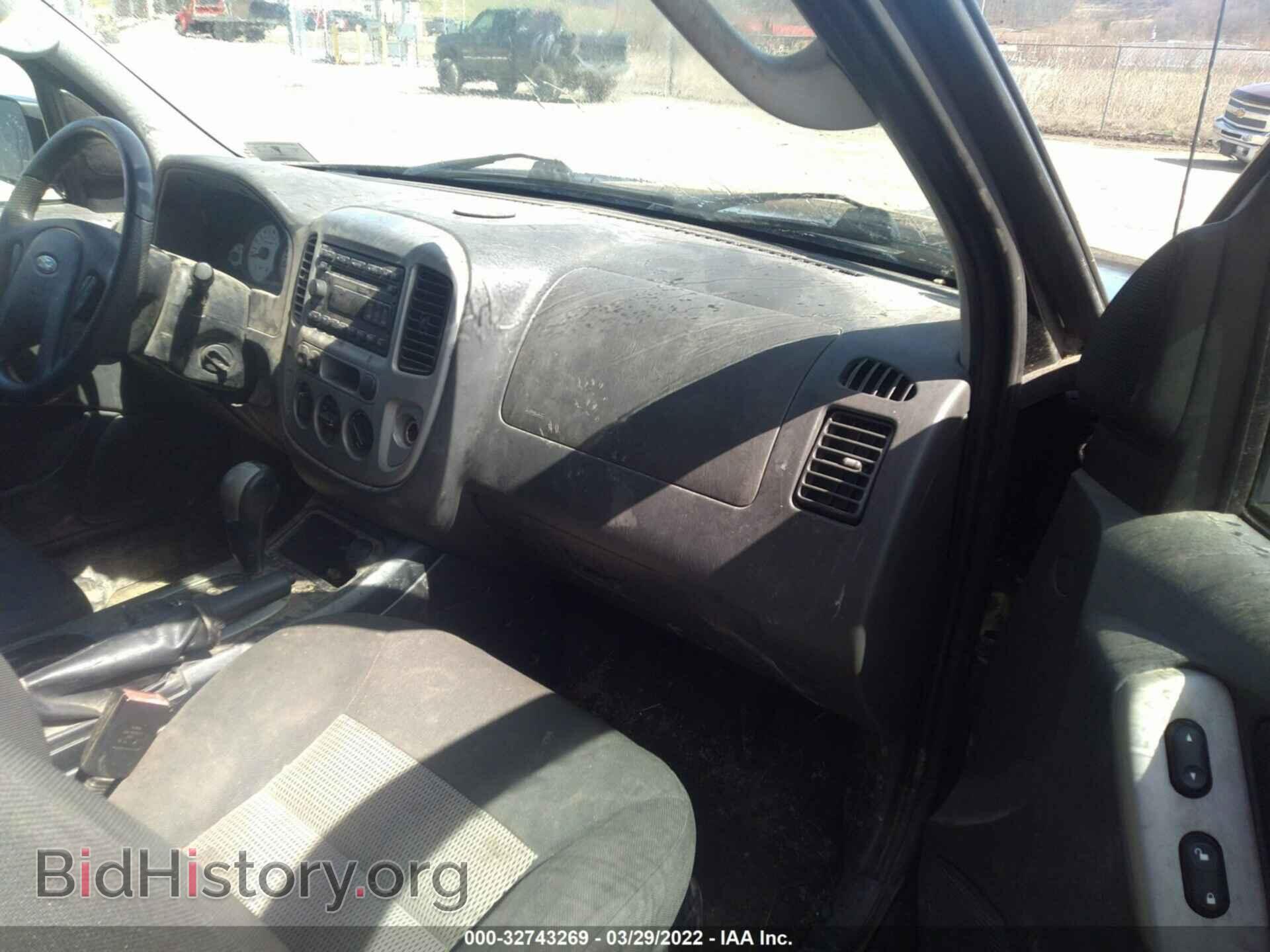 2007 FORD ESCAPE - VIN: 1FMYU93177KA61923 - Фото 5