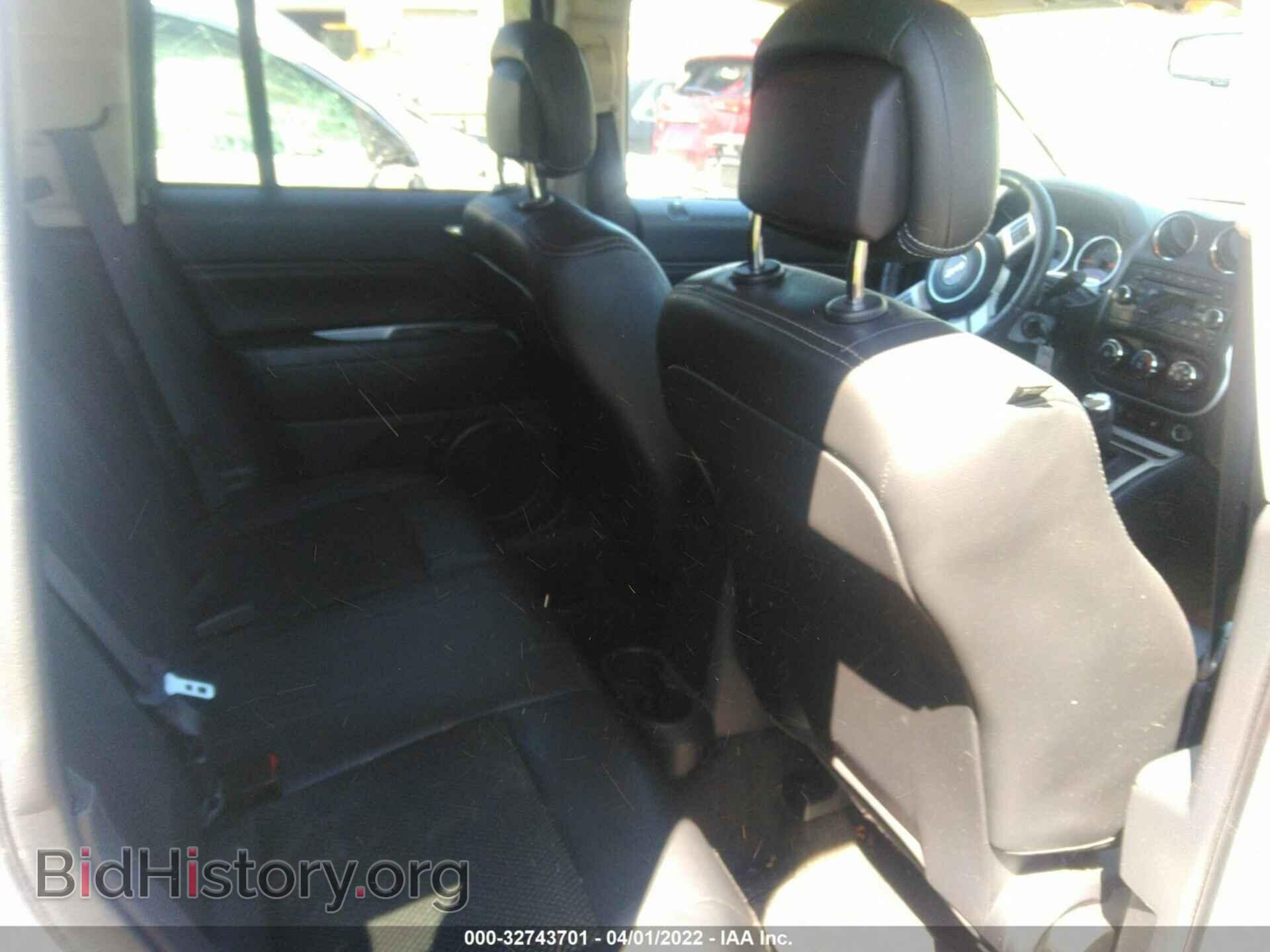 2016 JEEP COMPASS - VIN: 1C4NJCEA4GD769366 - Photo 8
