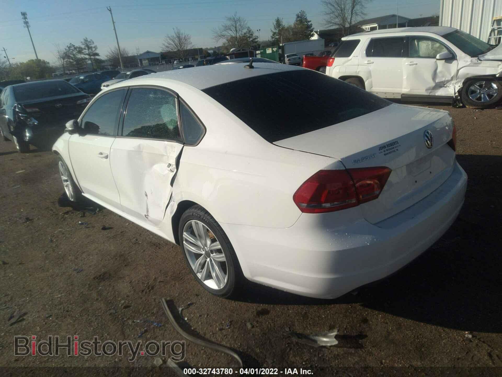 2014 VOLKSWAGEN PASSAT - VIN: 1VWAP7A3XEC007090 - Photo 3