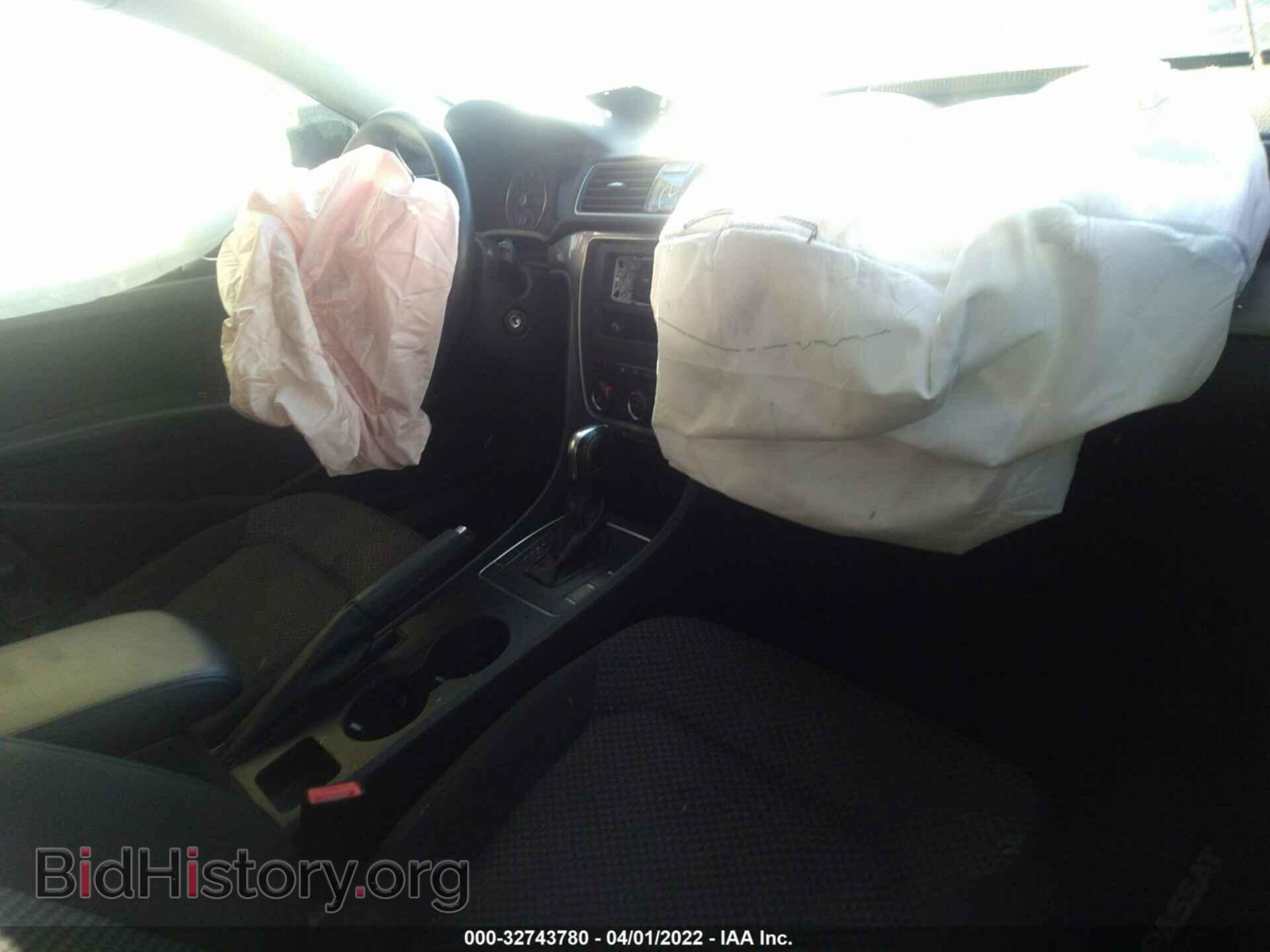 2014 VOLKSWAGEN PASSAT - VIN: 1VWAP7A3XEC007090 - Photo 5