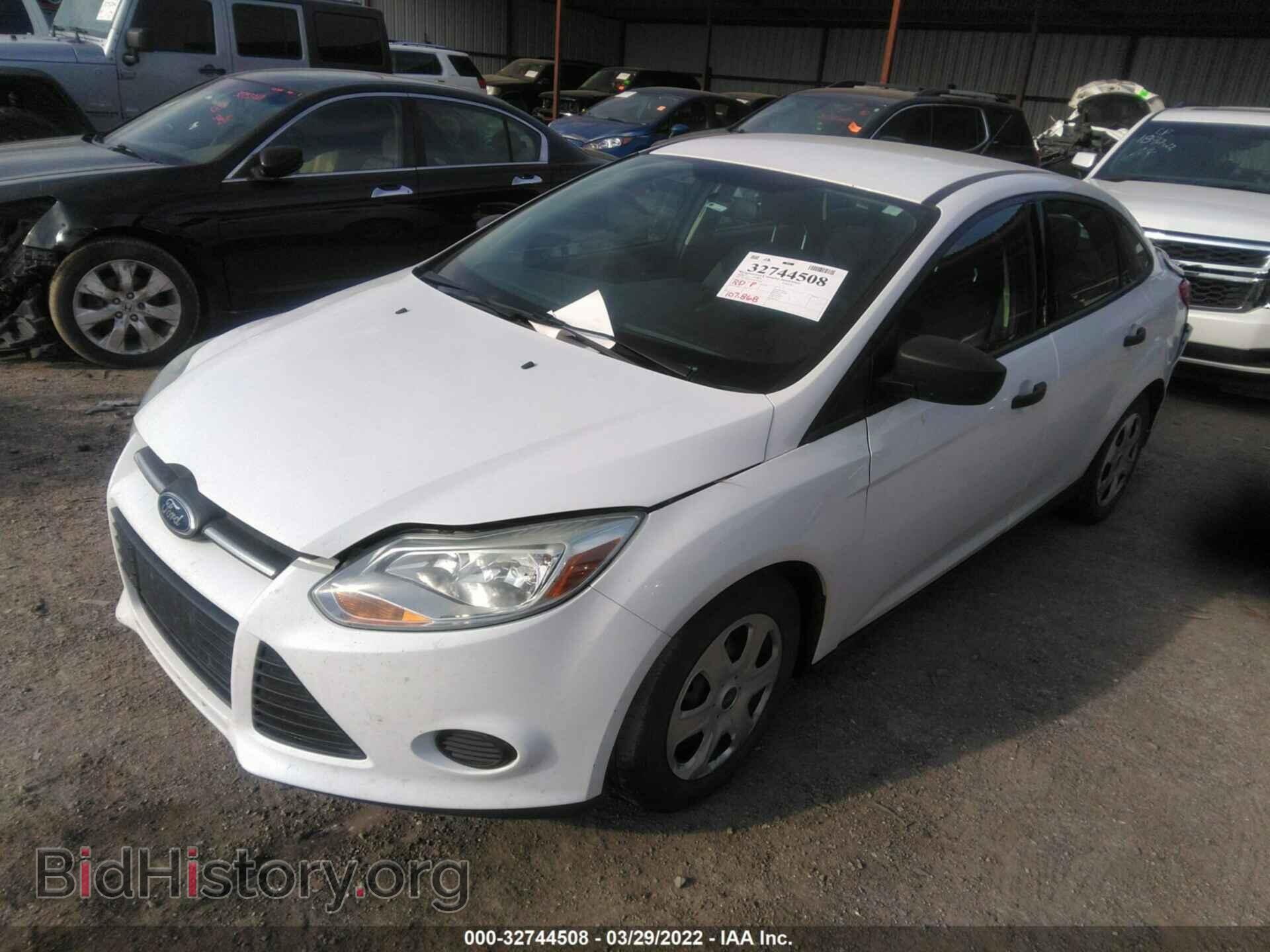 2014 FORD FOCUS - VIN: 1FADP3E29EL372456 - Фото 2