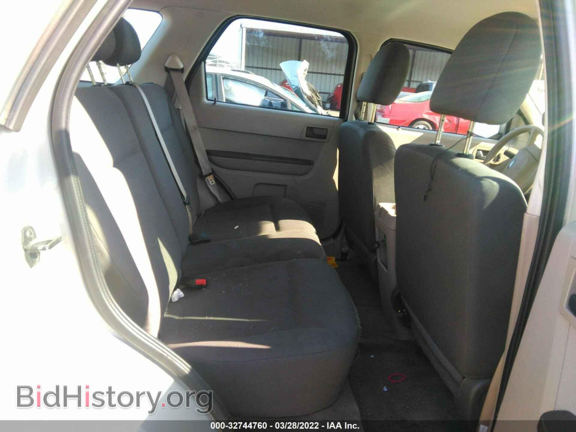 2009 FORD ESCAPE - VIN: 1FMCU02719KA65268 - Фото 8