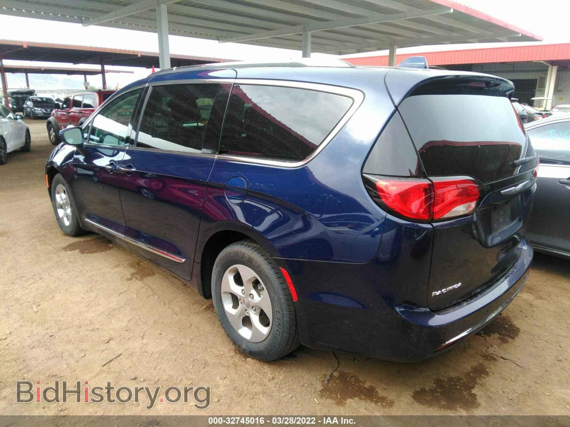 2017 CHRYSLER PACIFICA - VIN: 2C4RC1EG4HR652759 - Фото 3