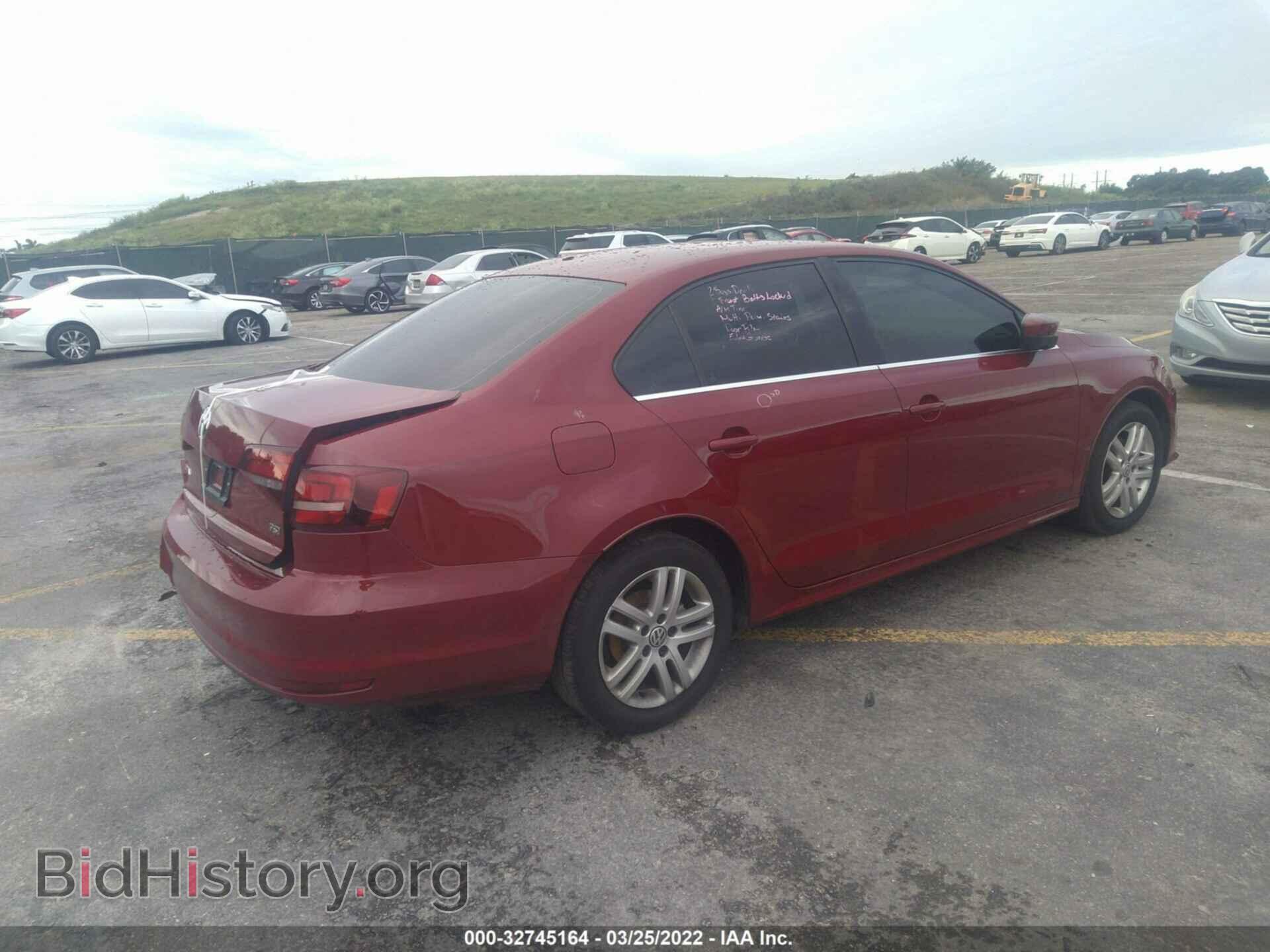 2017 VOLKSWAGEN JETTA - VIN: 3VW2B7AJ8HM336598 - Фото 4