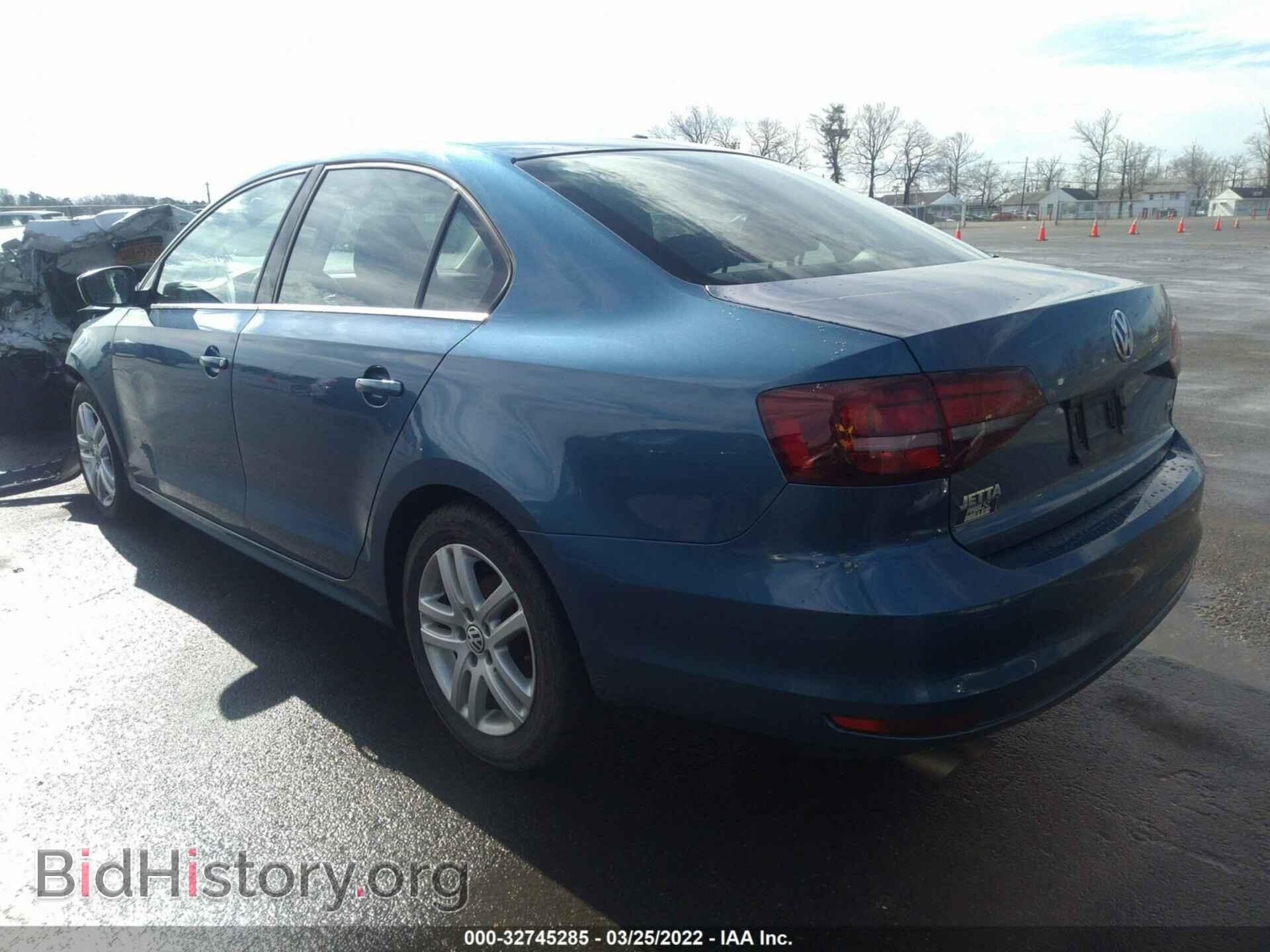 2017 VOLKSWAGEN JETTA - VIN: 3VW2B7AJ2HM207627 - Фото 3