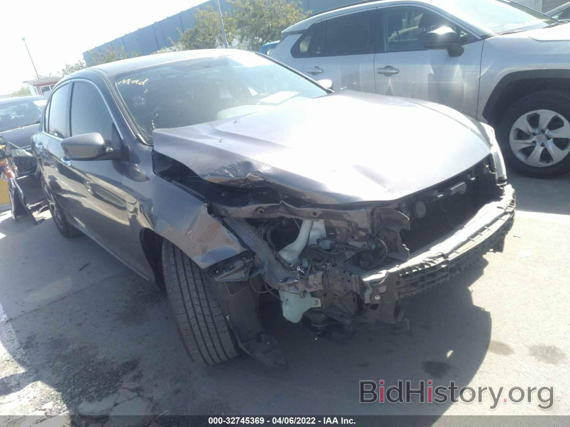 Photo 1HGCR2F33HA145072 - HONDA ACCORD SEDAN 2017