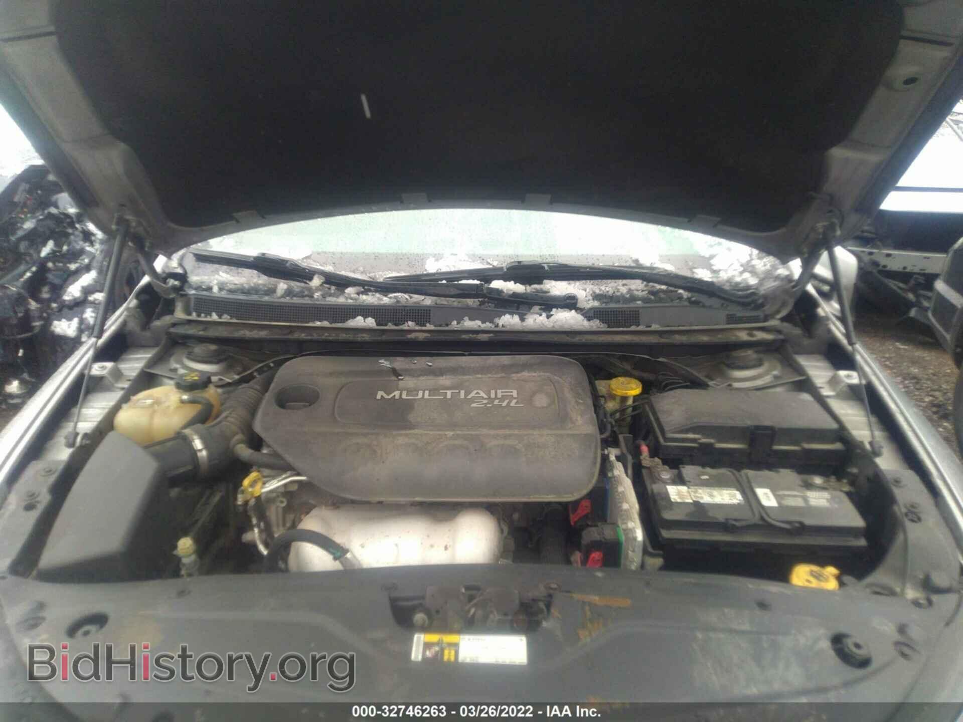 2015 CHRYSLER 200 - VIN: 1C3CCCAB6FN531998 - Фото 10