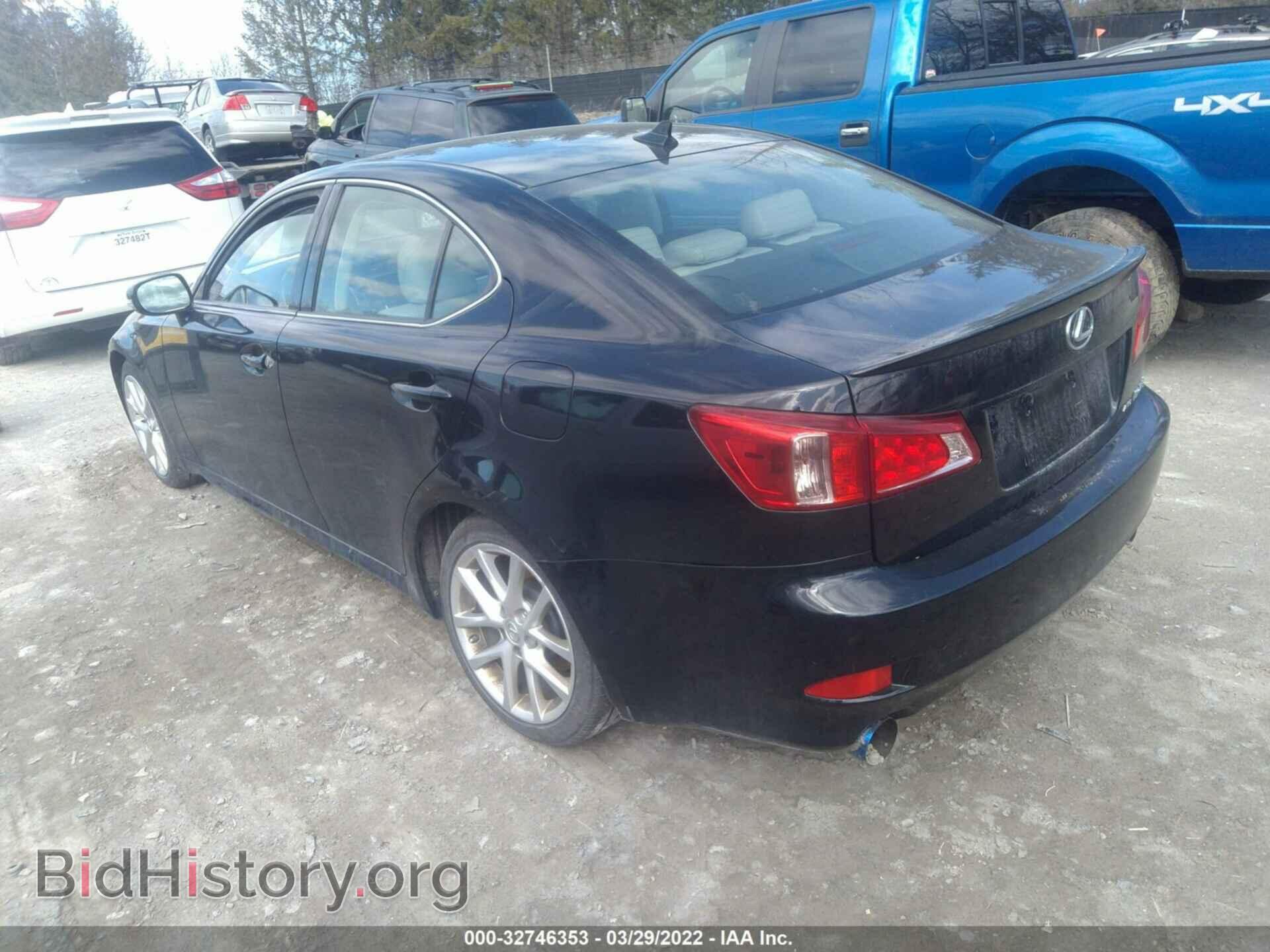 2011 LEXUS IS 250 - VIN: JTHCF5C23B5050935 - Фото 3