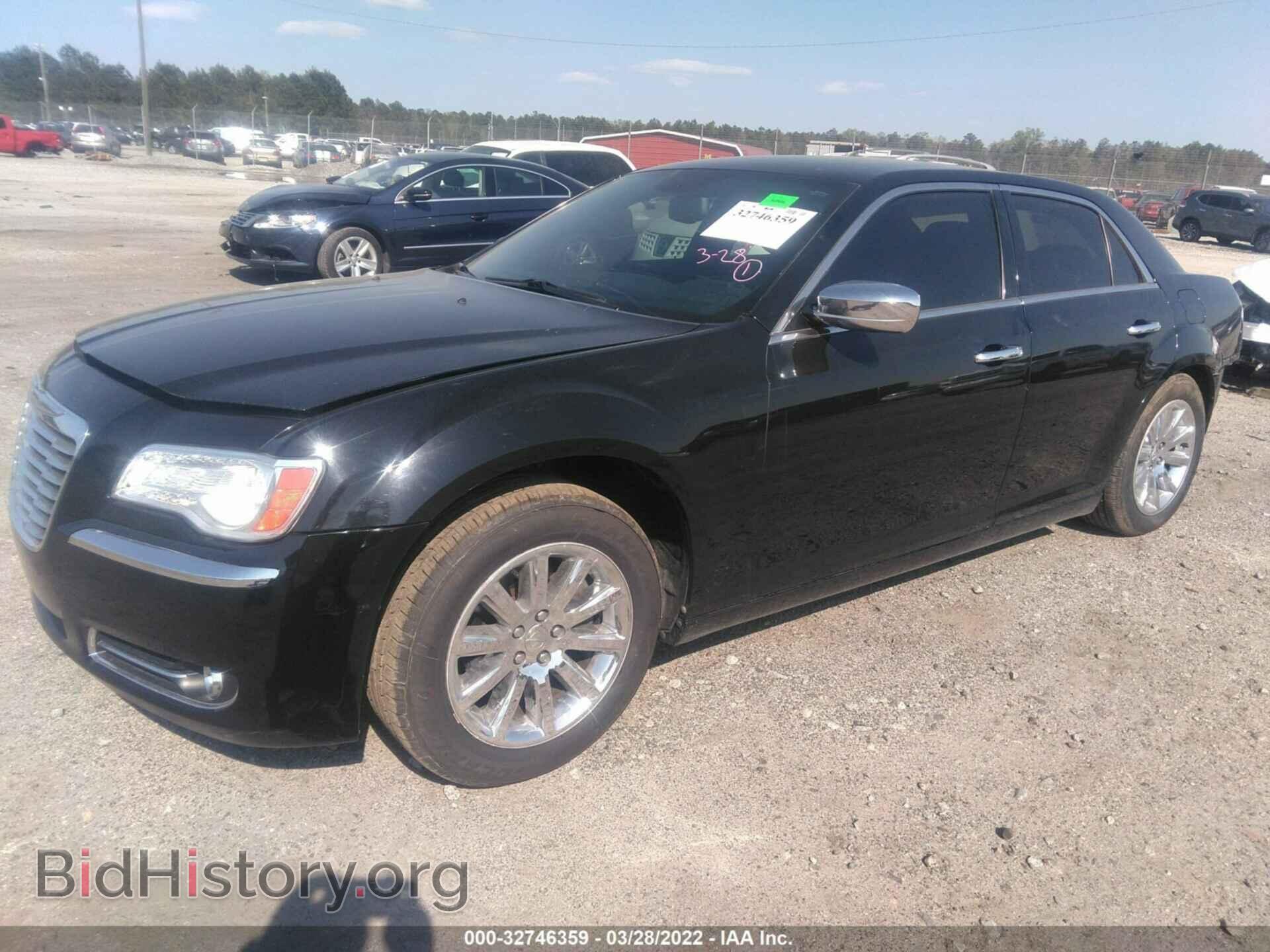 2012 CHRYSLER 300 - VIN: 2C3CCACG8CH277938 - Фото 2