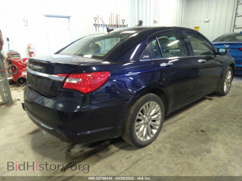 2011 Chrysler 200 (VIN 1C3BC2FB9BN571548) — фото 4 из 11