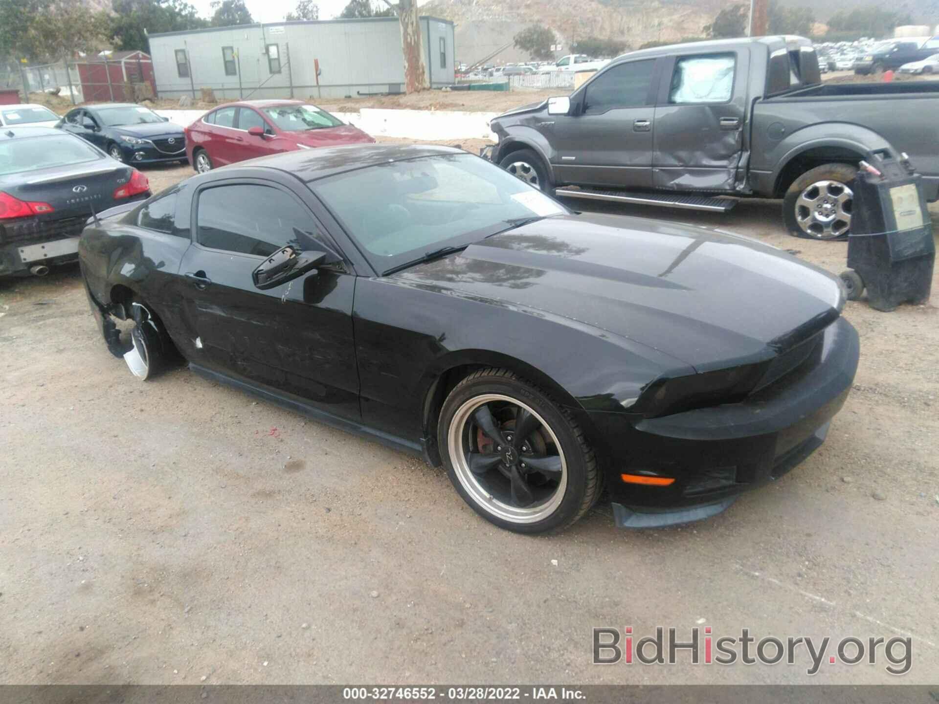 Photo 1ZVBP8AM9B5158425 - FORD MUSTANG 2011