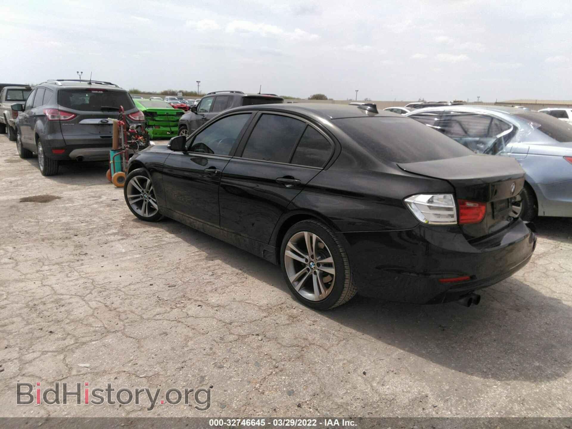 2012 BMW 3 SERIES - VIN: WBA3A5C56CF259265 - Фото 3