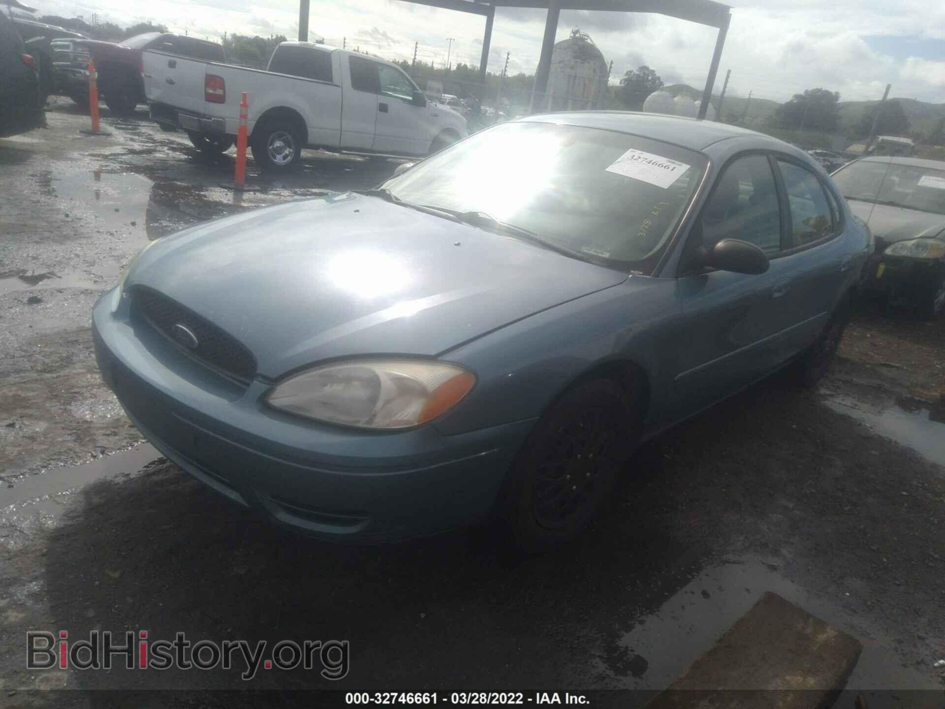 2006 FORD TAURUS - VIN: 1FAFP53U96A141224 - Фото 2