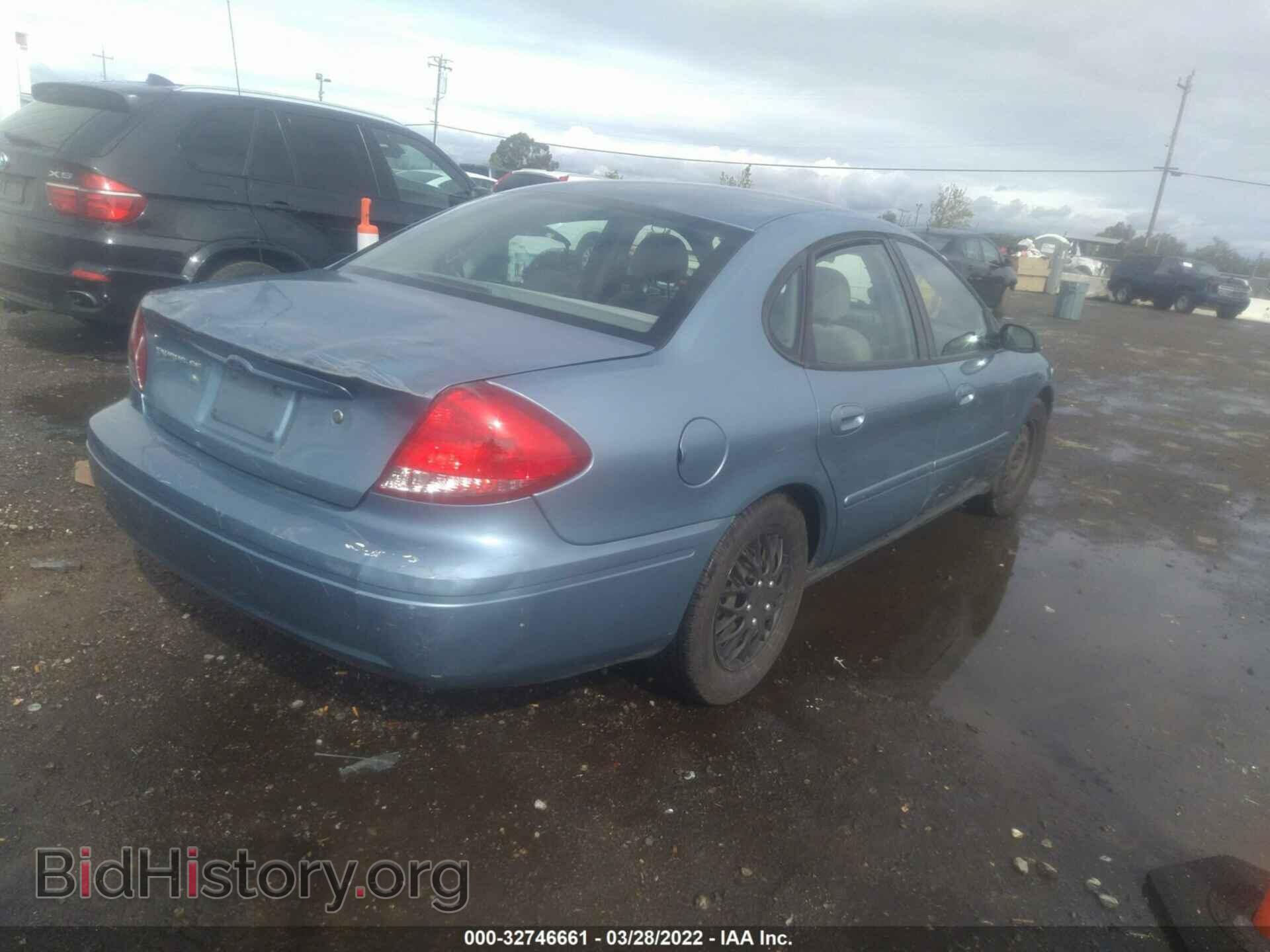 2006 FORD TAURUS - VIN: 1FAFP53U96A141224 - Фото 4