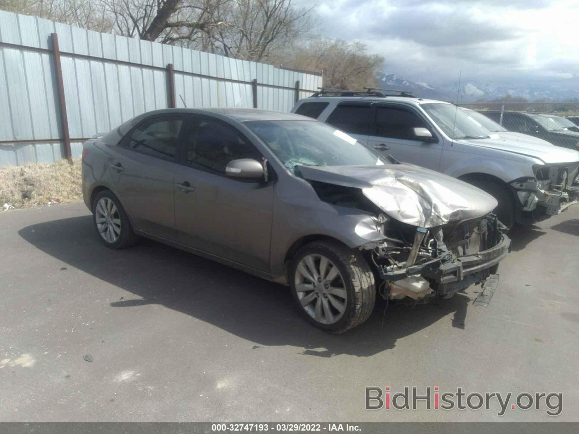 Photo KNAFW4A32A5140240 - KIA FORTE 2010