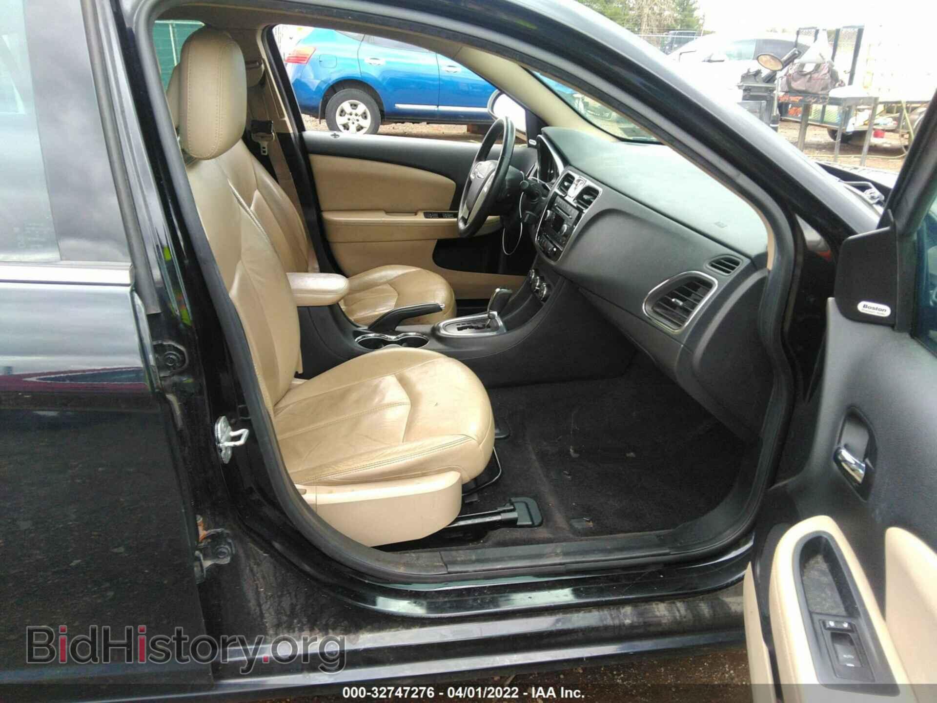 2013 CHRYSLER 200 - VIN: 1C3CCBCG0DN516185 - Фото 5