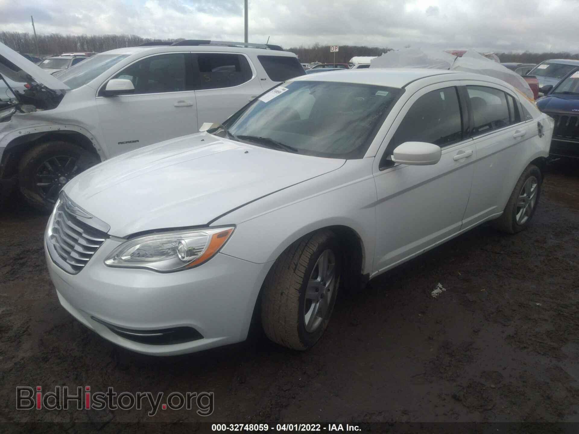 2012 CHRYSLER 200 - VIN: 1C3CCBABXCN169129 - Фото 2