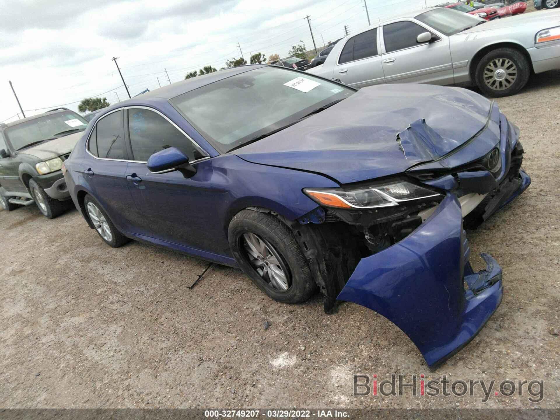 Photo JTNB11HK2J3048032 - TOYOTA CAMRY 2018