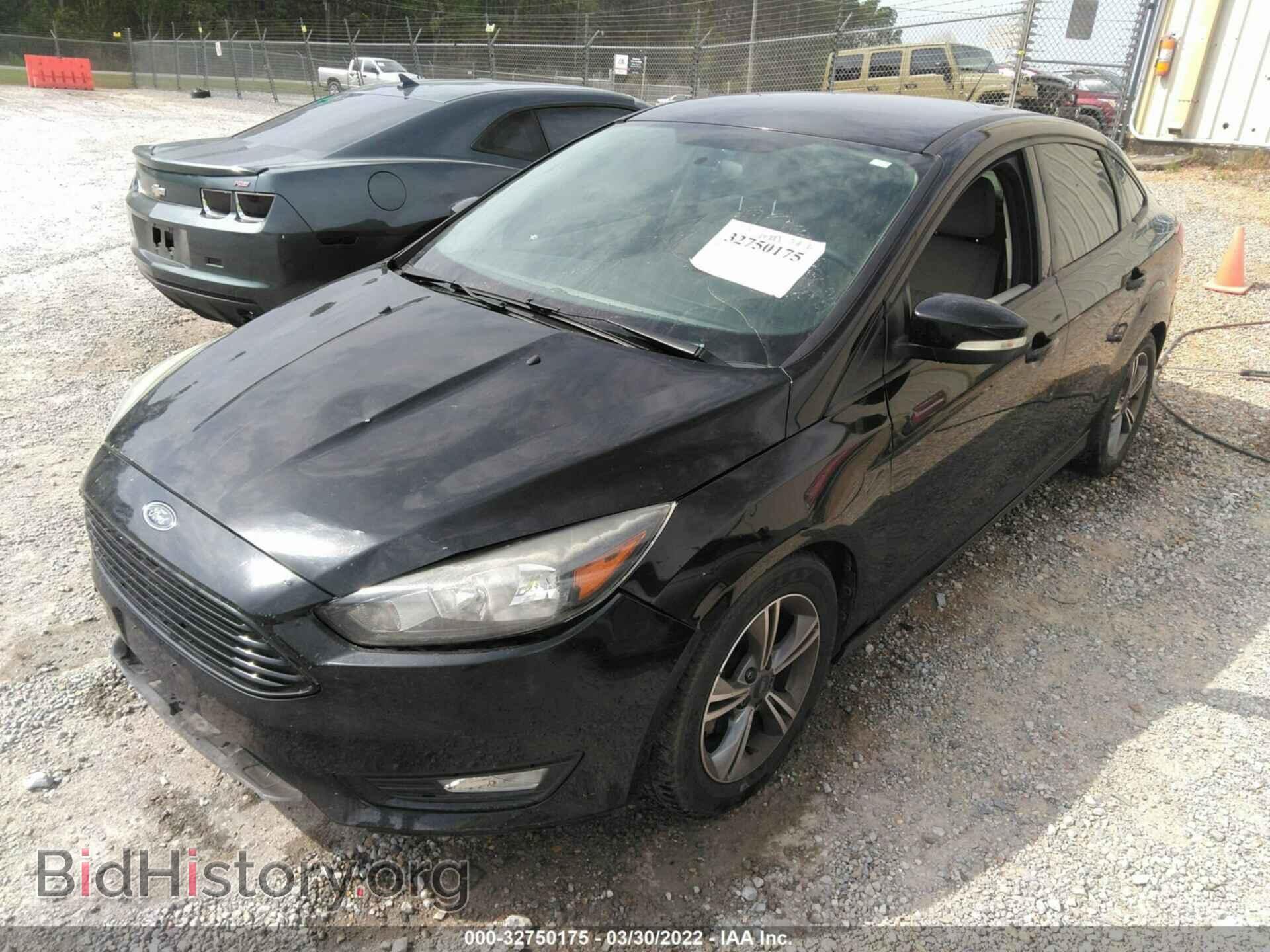 2016 FORD FOCUS - VIN: 1FADP3FE0GL323772 - Фото 2